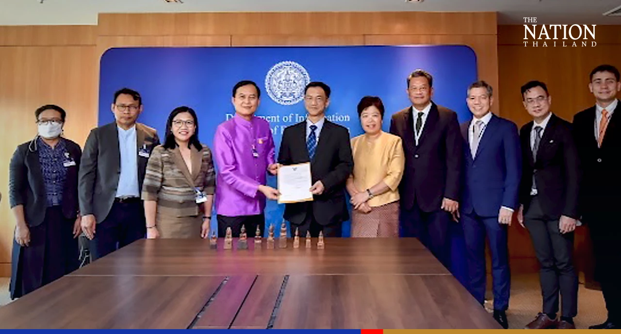 Thai experts probing mystery of 9 Buddhist relics returned from Australia