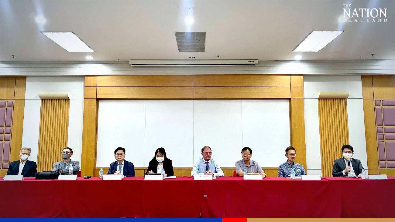 Academics call for more diversified global currency basket, less dependent on US dollar