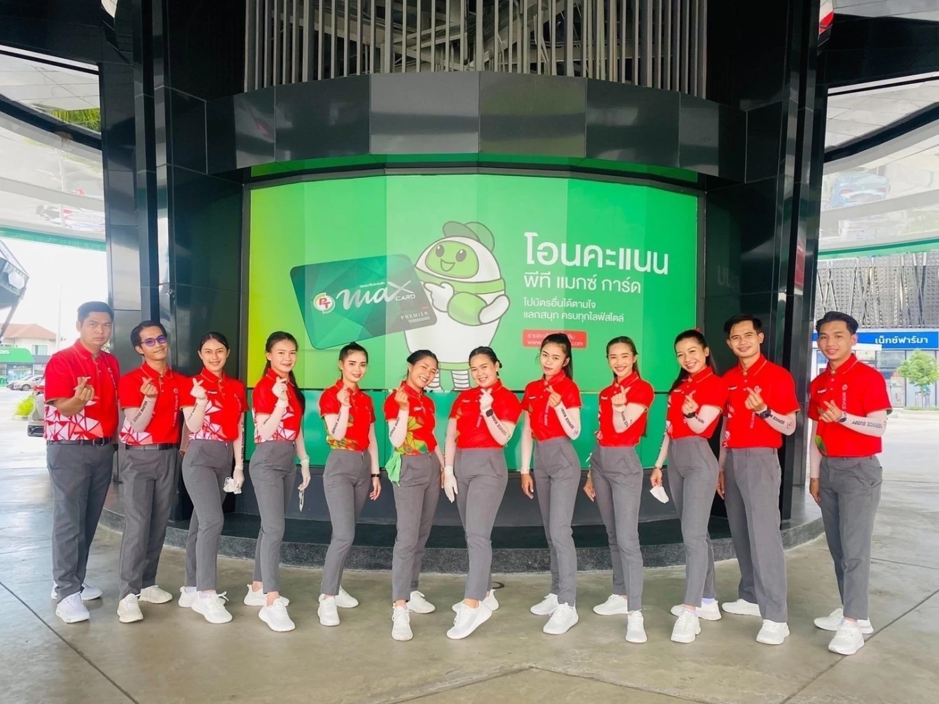 “PT Service Masters” revolutionise petrol stations with 7-star quality