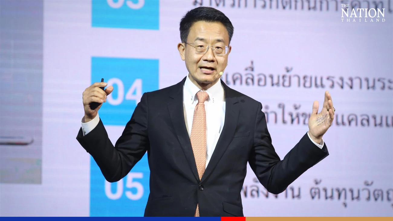 Visit Limlurcha, vice president of the Thai Chamber of Commerce