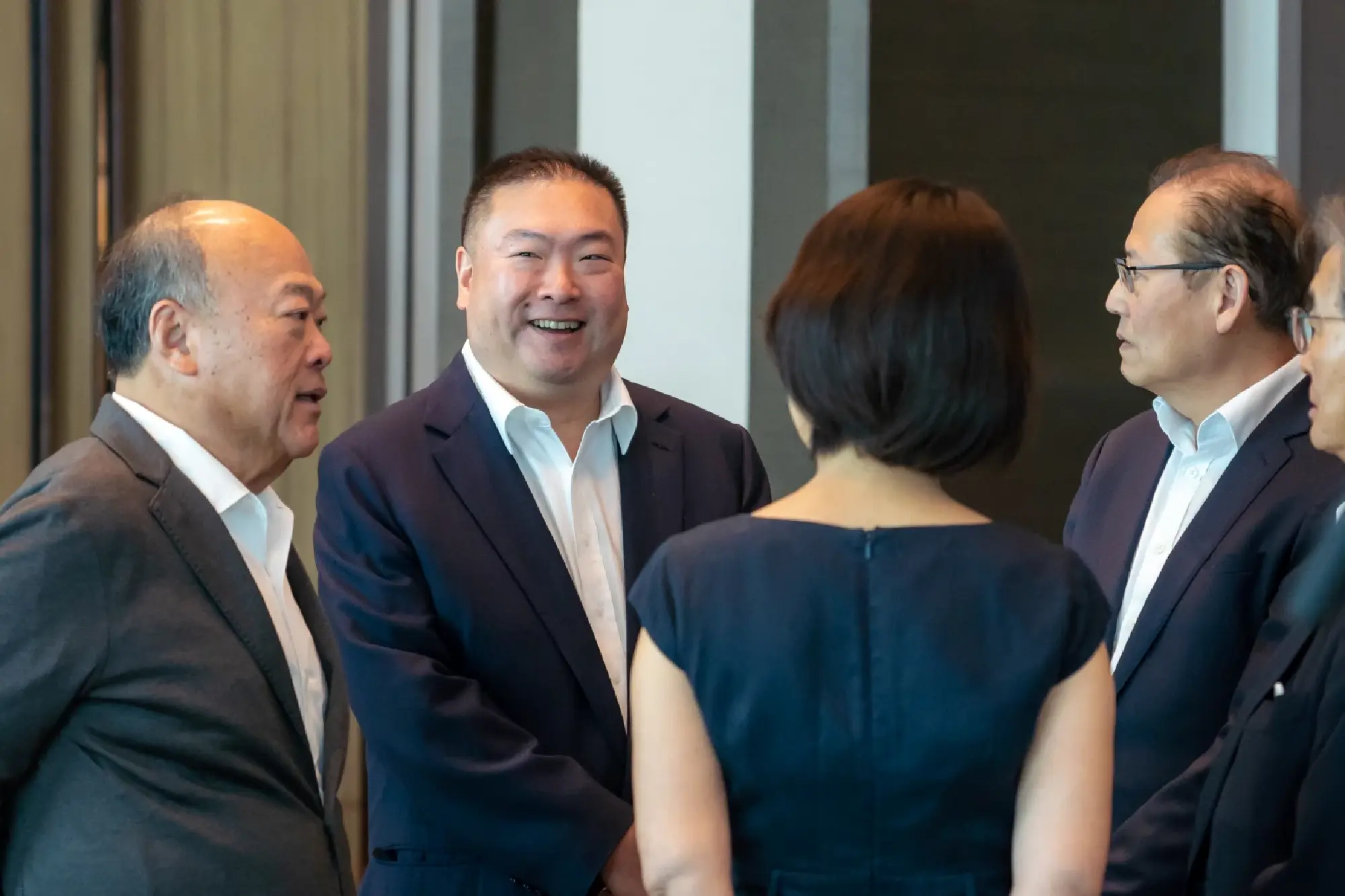 UTA teams up with Hong Kong International Airport to upgrade U-Tapao Airport
