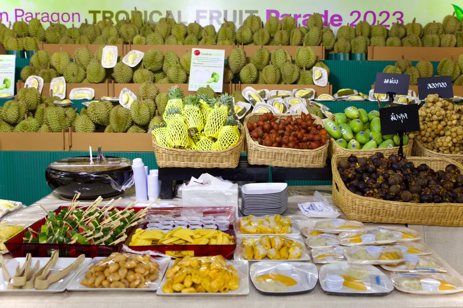 Savor the best of seasonal fruit at Siam Paragon Tropical Fruit Parade 2023