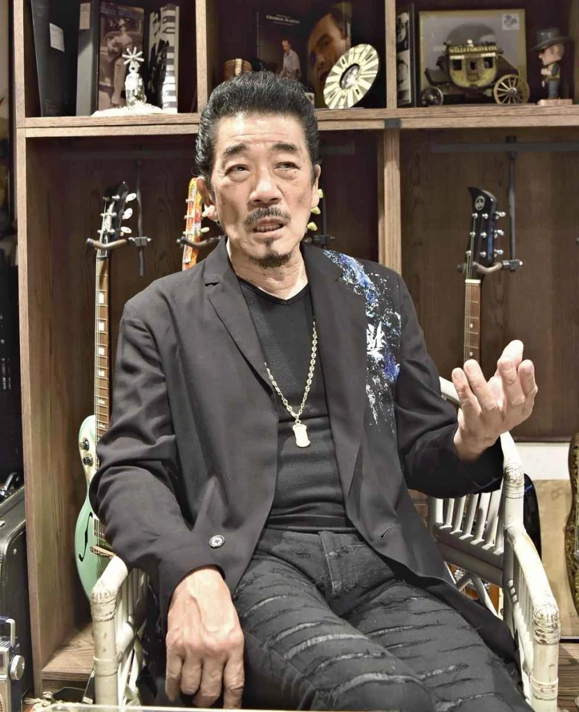 ochanomizu-distinctive-town-in-tune-with-musical-instruments-in-tokyo