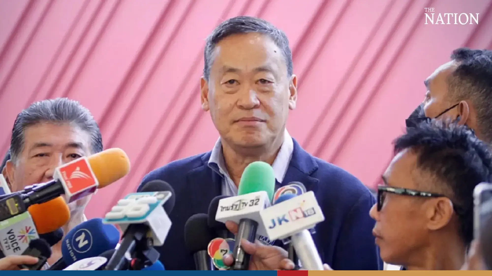 Srettha vows to help taxi drivers if Pheu Thai helms Transport Ministry