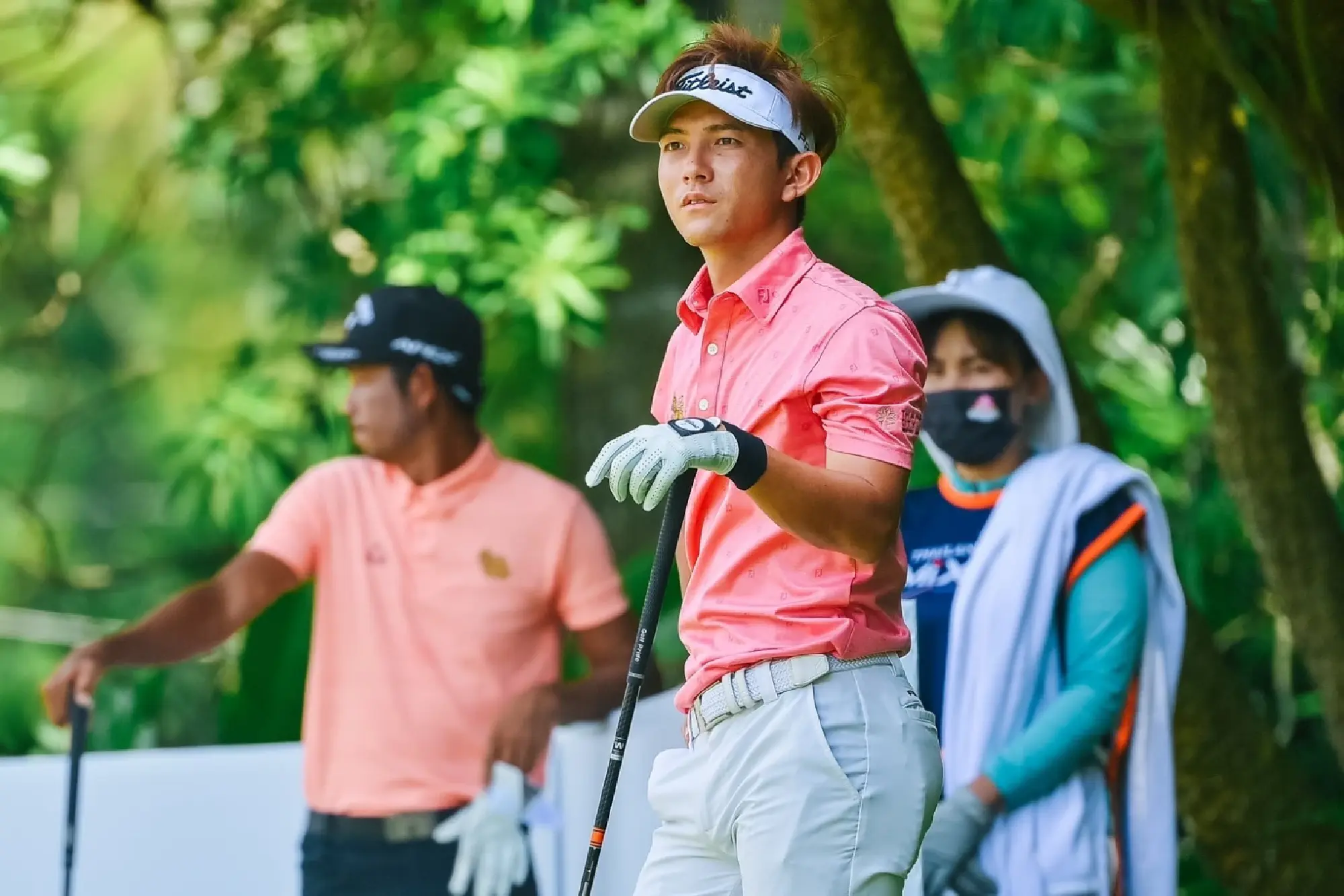 Mighty Mouse Witchayanon  Takes Command with Bogey-Free 65 at Gassan Khuntan