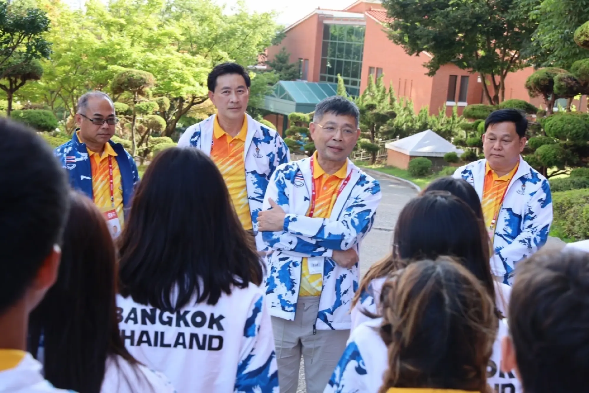 Bangkok youths fly to Korea for International Children’s Games