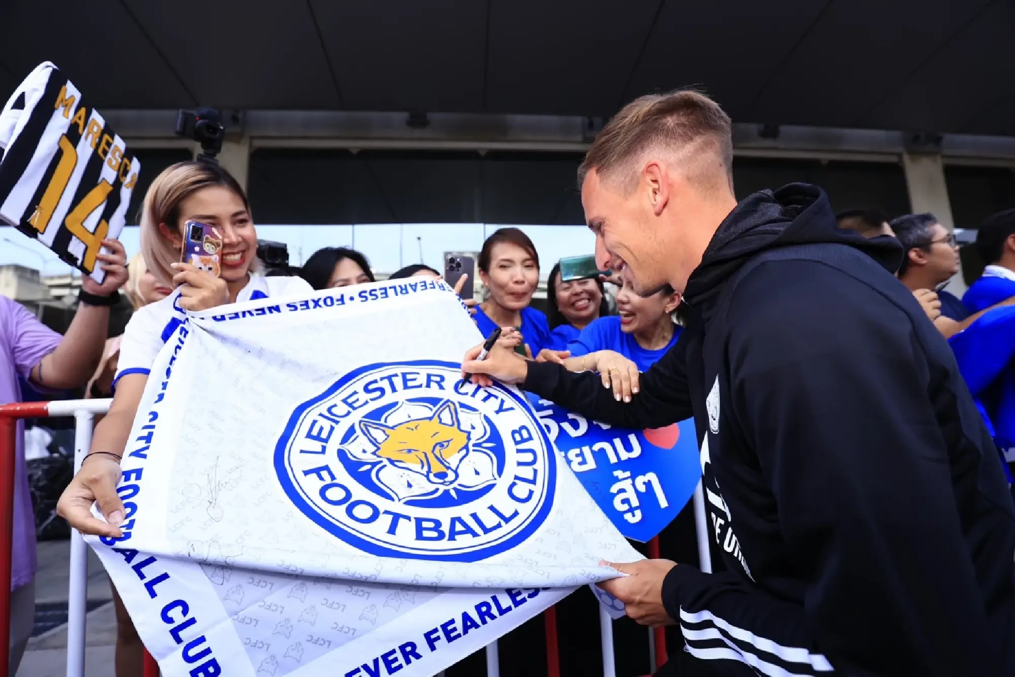 The Foxes touched down in Bangkok to face Spurs for the first time in Thailand.