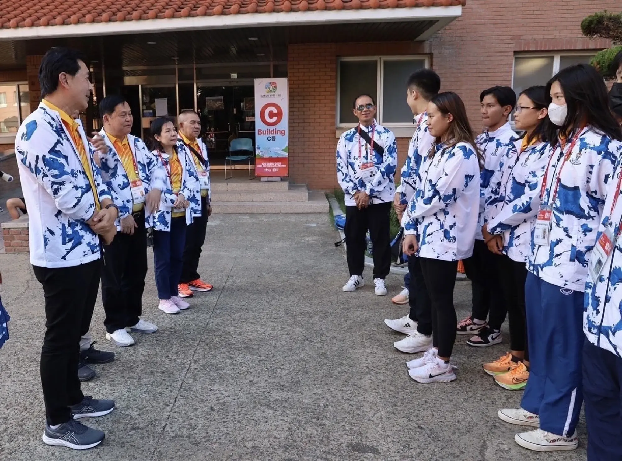 Bangkok youths fly to Korea for International Children’s Games