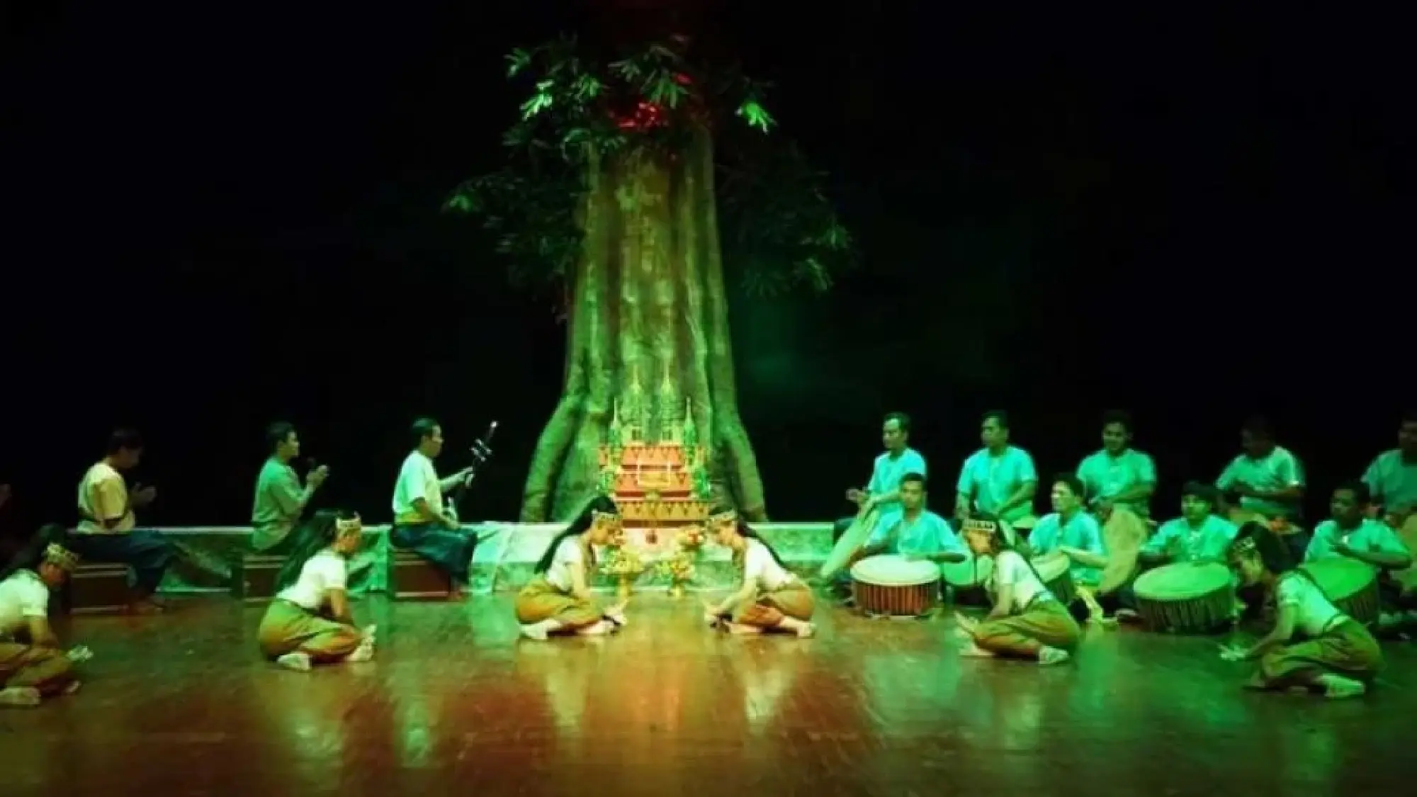 Cambodian monk on mission to revive yike theatre