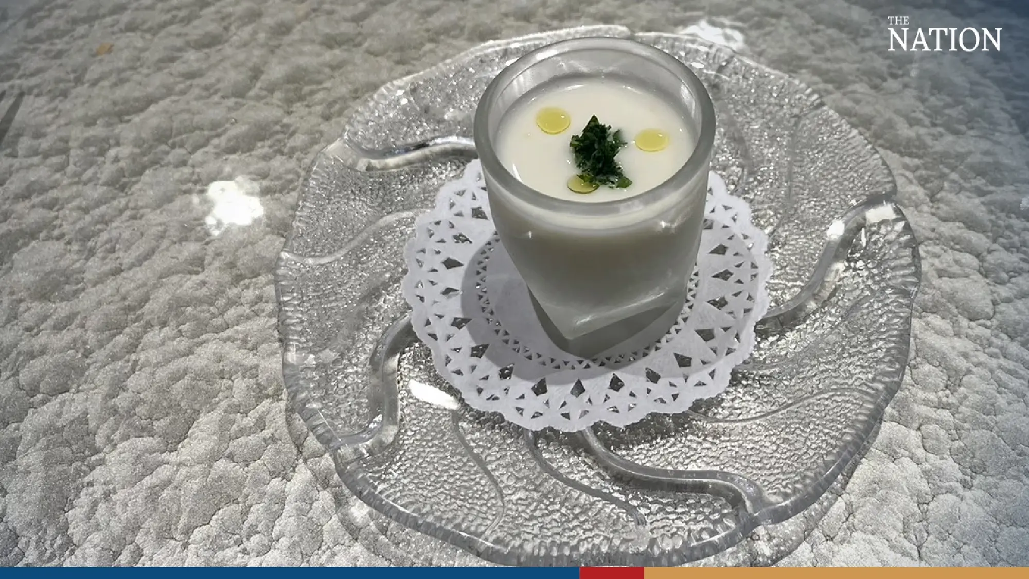 “Essence d’oignons”, or onion soup