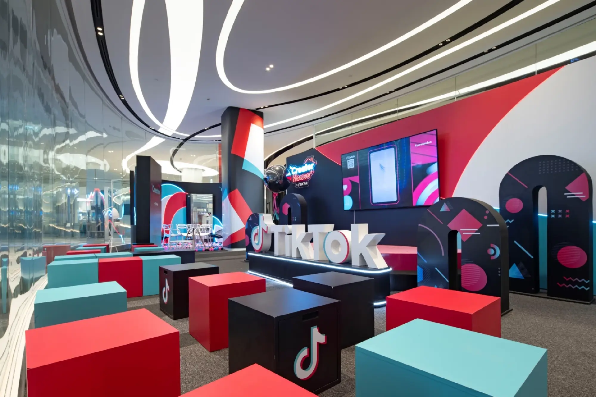 Siam Paragon unleashes ‘SIAM PARAGON NEXT TECH x SCBX’, The Collaborative Tech Ecosystem