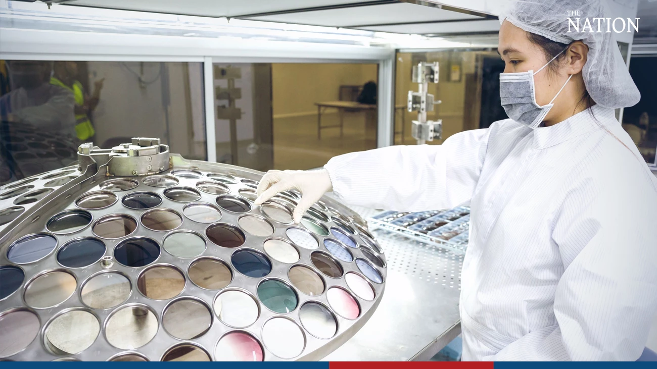 World’s biggest eyewear company opens new plant in Rayong