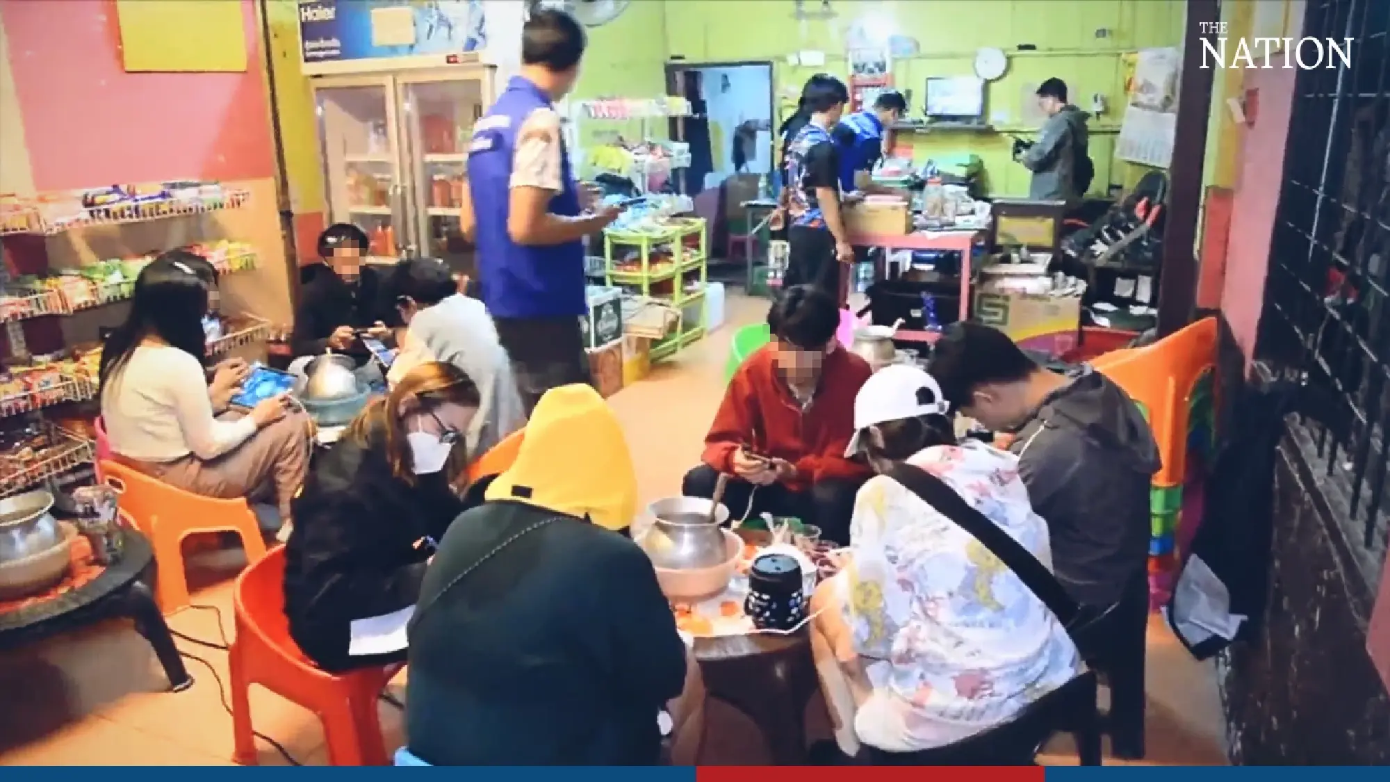 Authorities crack down on unlicensed marijuana shop in Chiang Rai