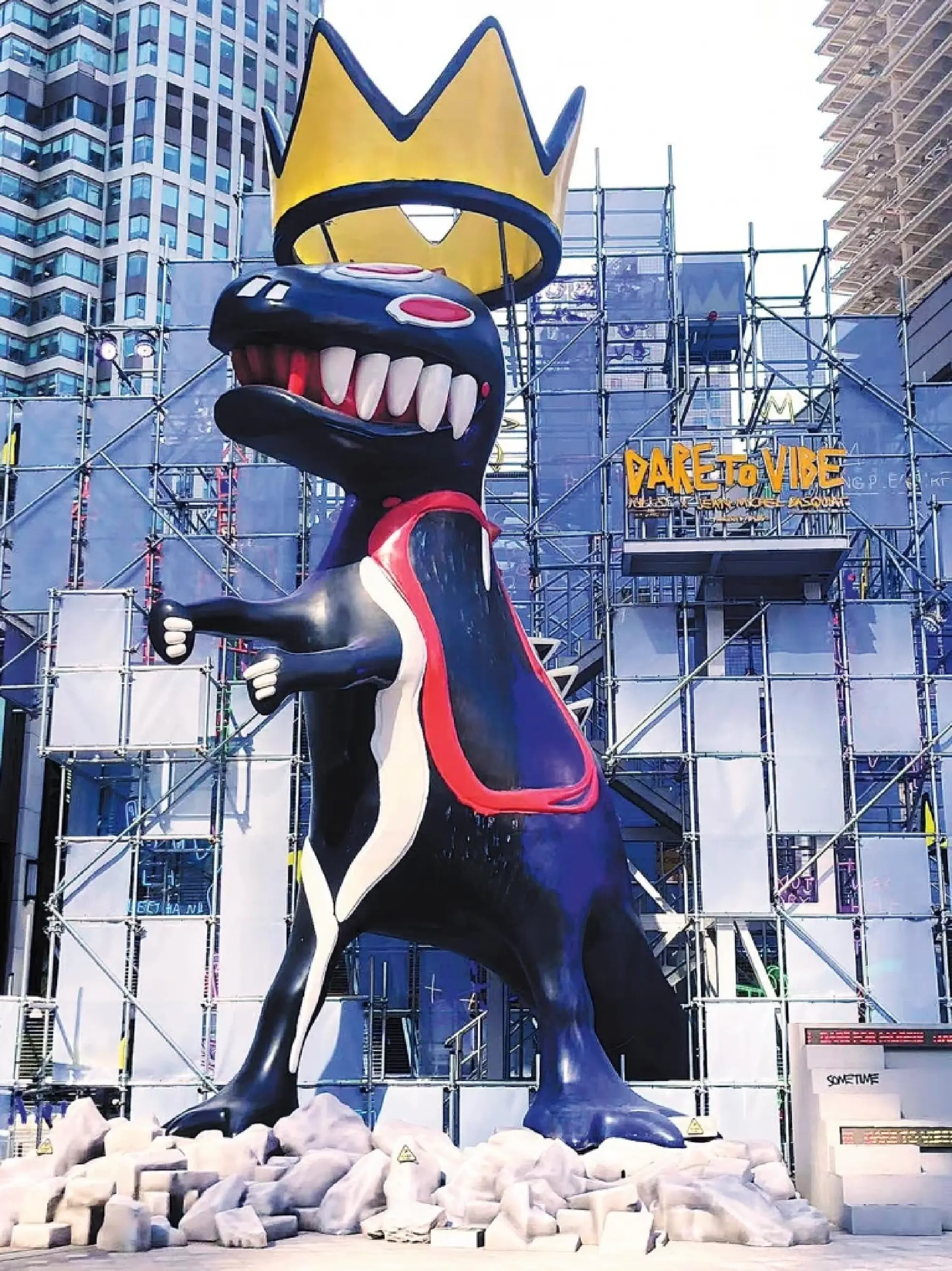 Dragons fly high throughout the city