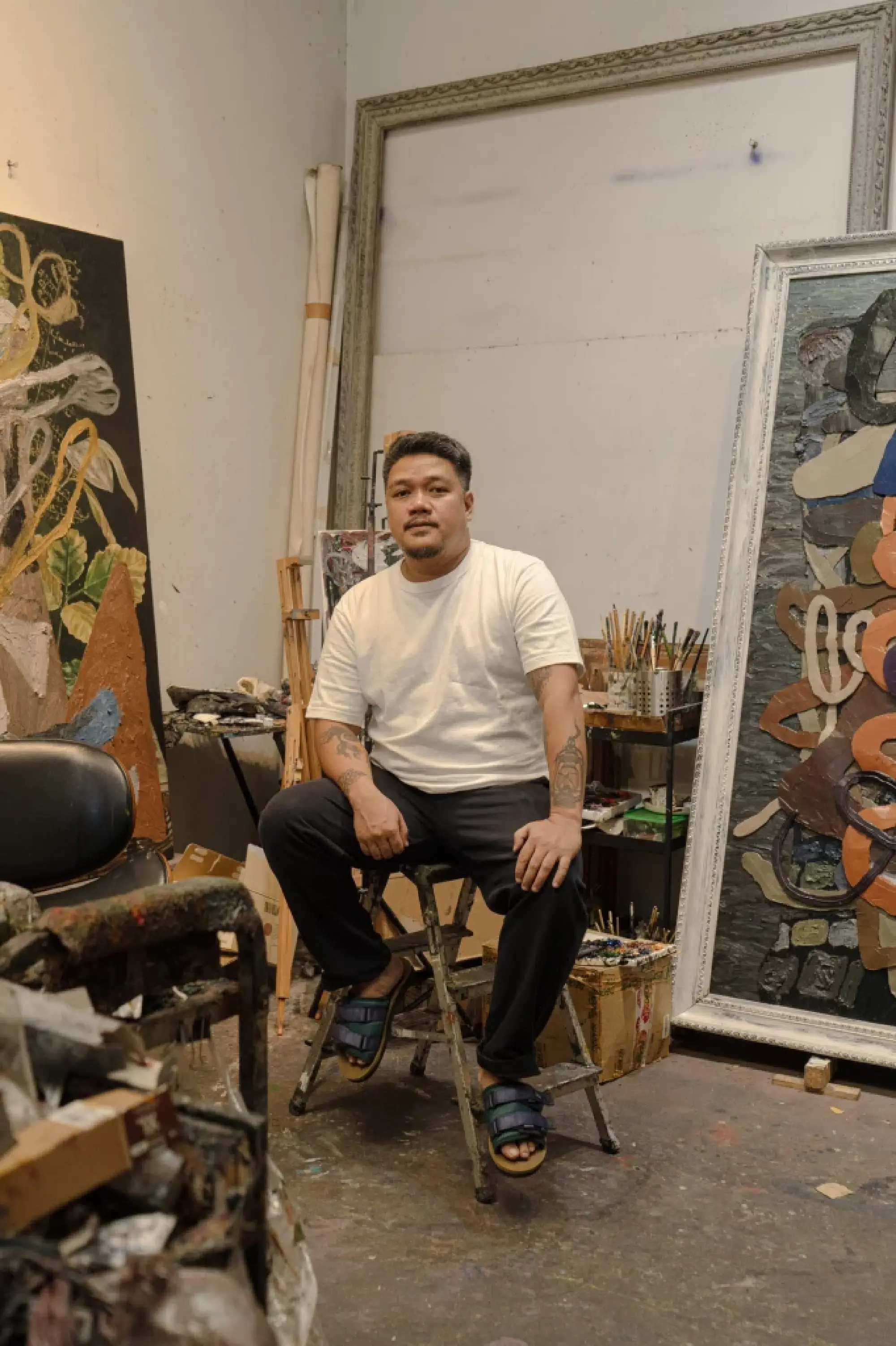Changing Shades: Artist Jigger Cruz introduces a new style of painting