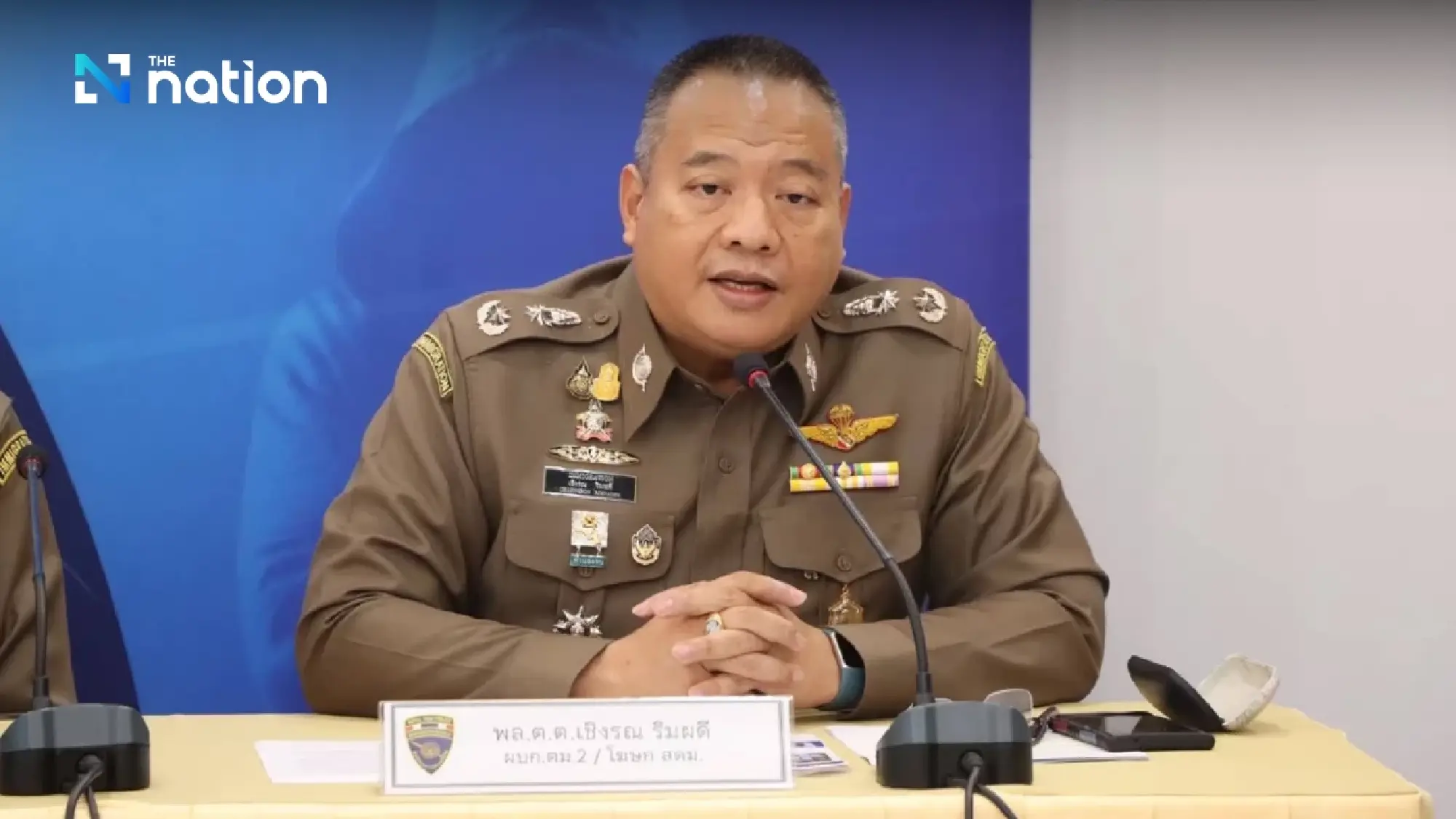 Immigration police warn of Bangkok airports fast-track scam