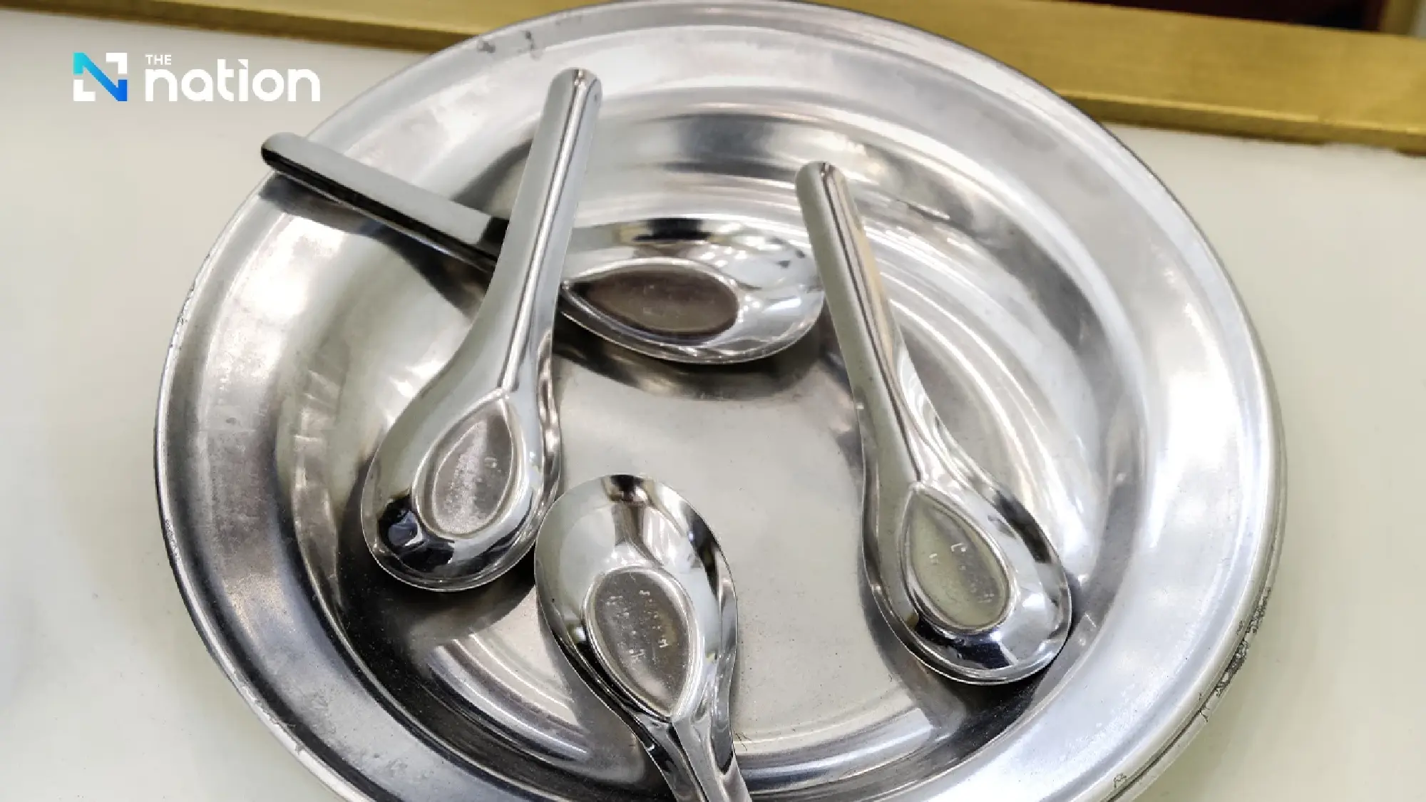 Industry Ministry to fight low-quality kitchenware by setting new TIS standard