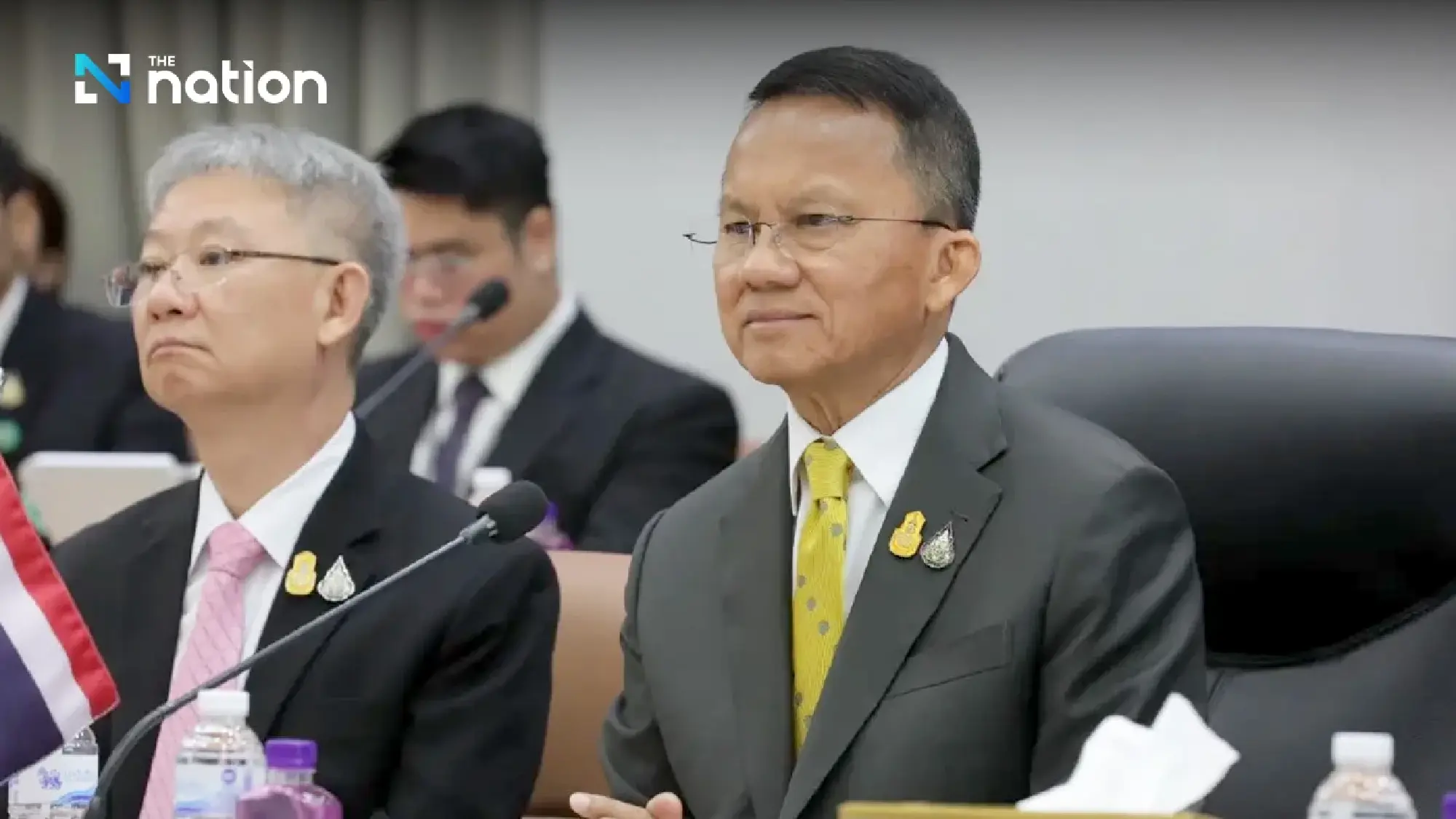 Somsak discusses closer health cooperation with visiting Saudi minister