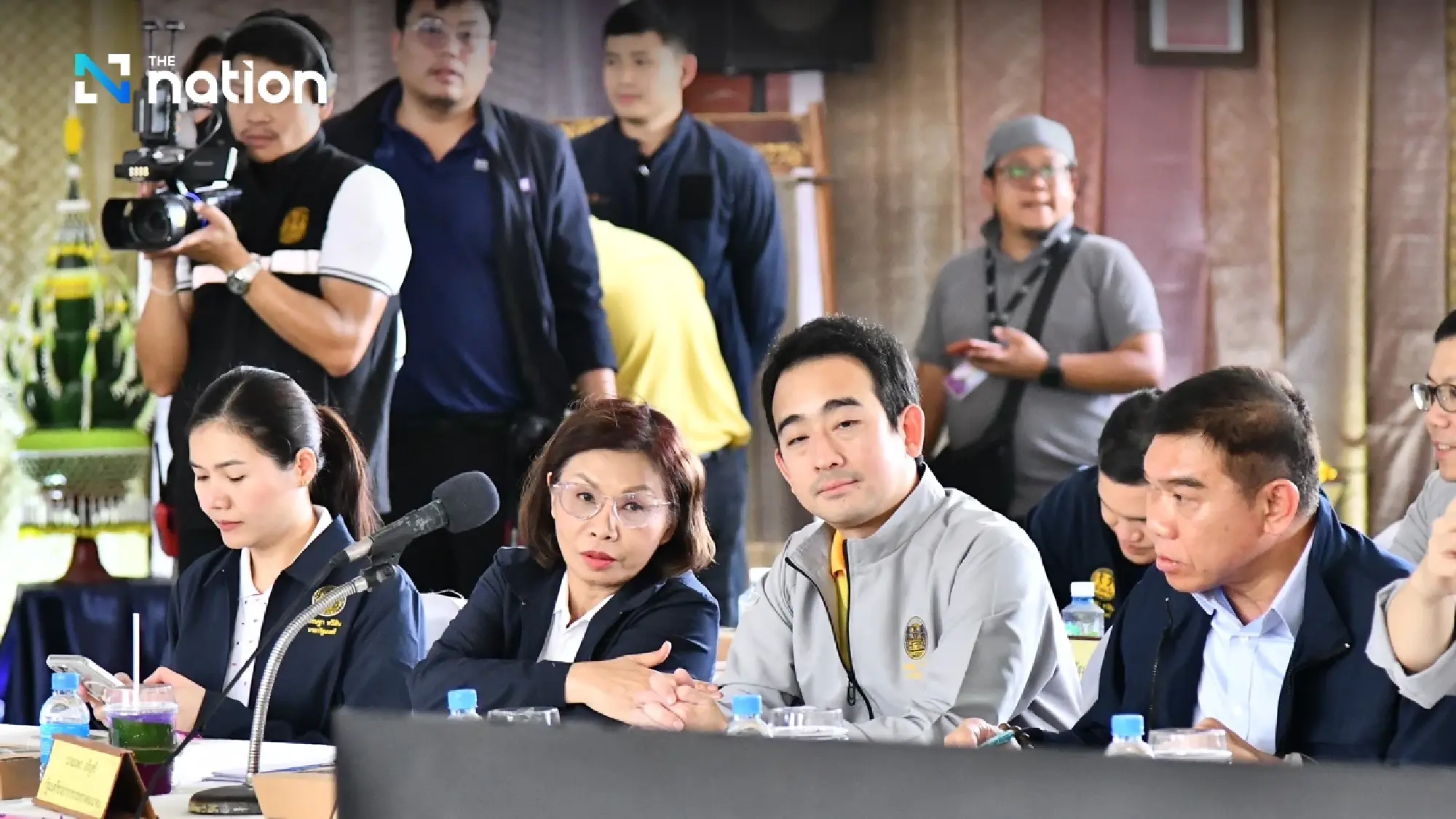 Srettha vows to tackle drought, debt, drugs in Maha Sarakham
