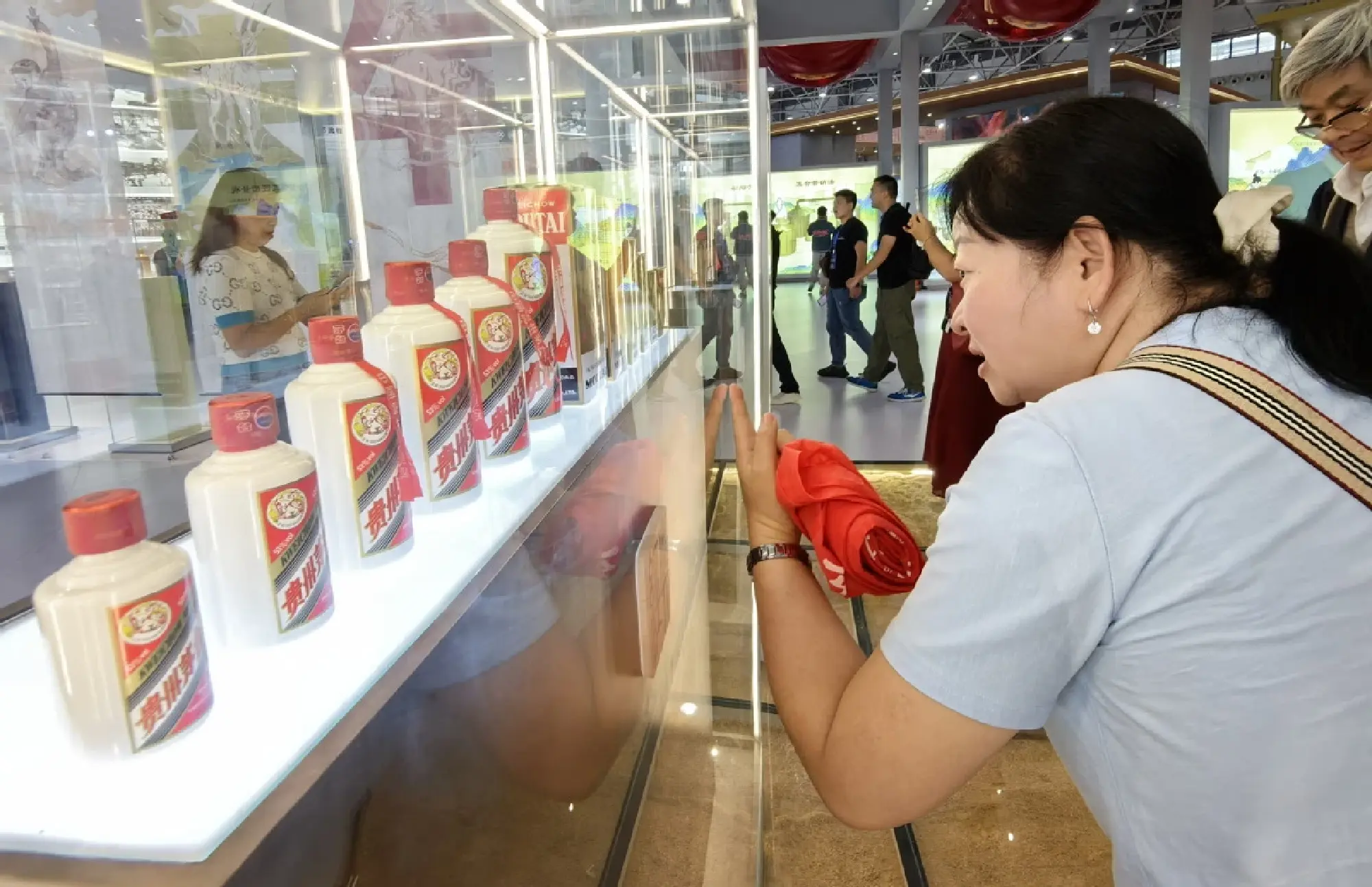 Top 11 most valuable Chinese brands in 2024