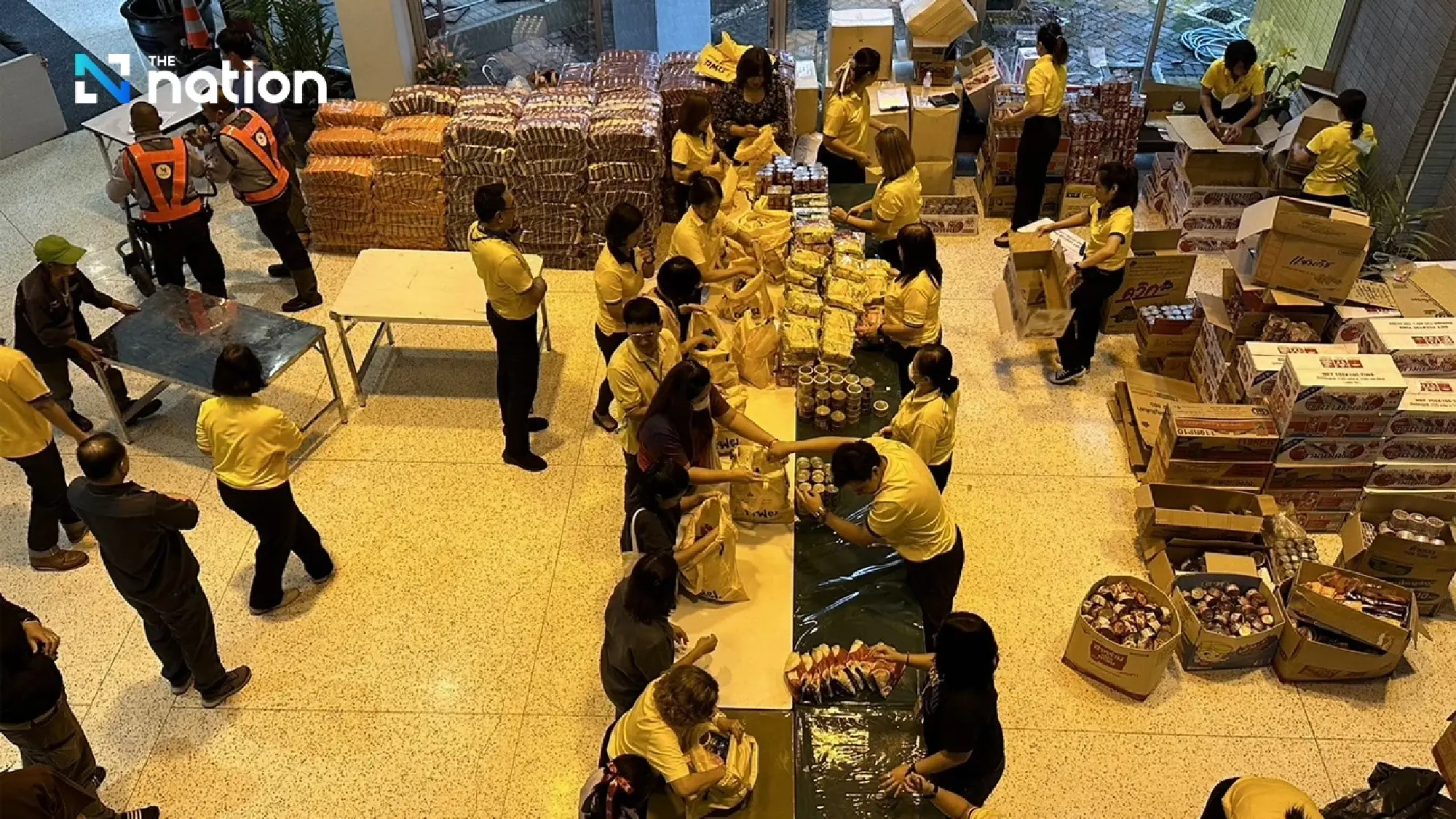 Survival kits from Ministry of Energy and EGAT reach flood victims in the North