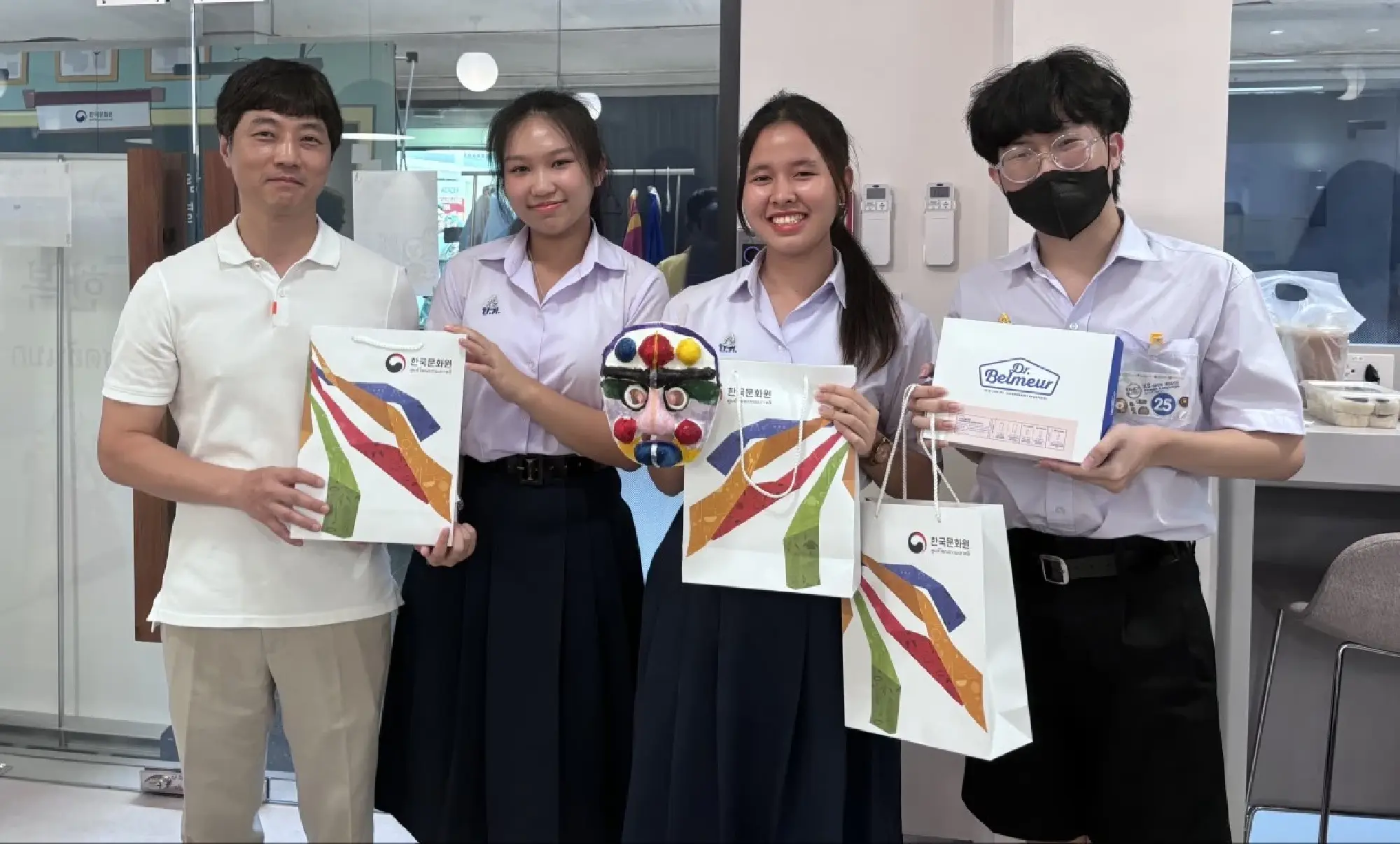 Korean Cultural Center held \'Korean Culture Day\' at Thammasat University