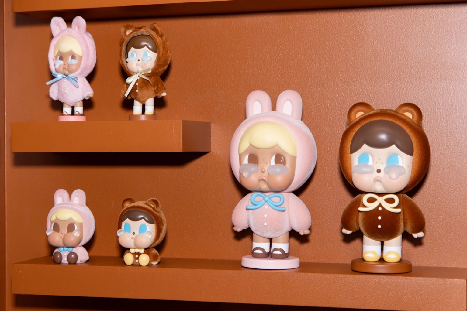 タイ限定 MOLLY FACTORY CRY BUDDY CRYING たぬき