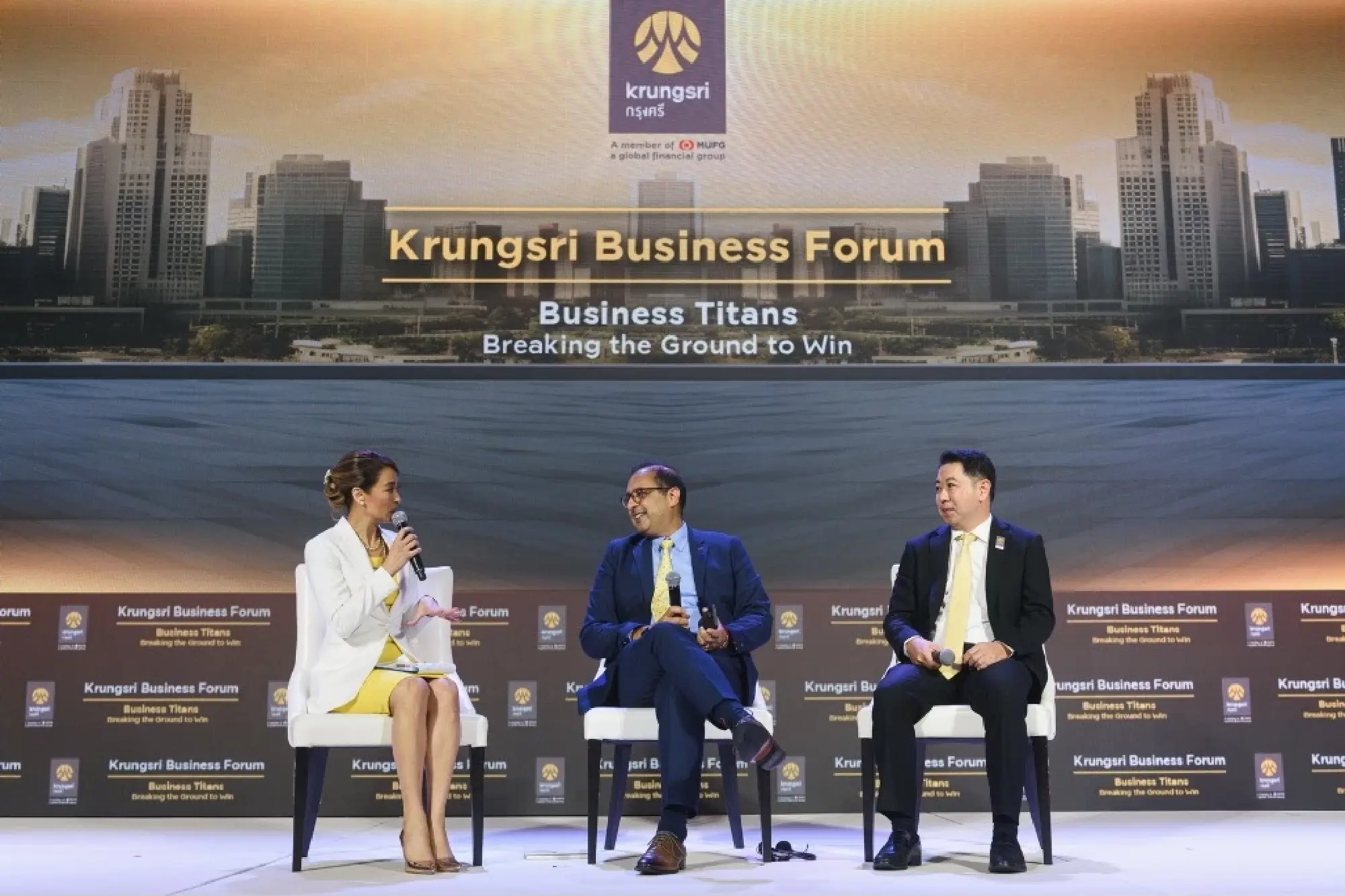 Business titans share insights at Krungsri Forum 2024
