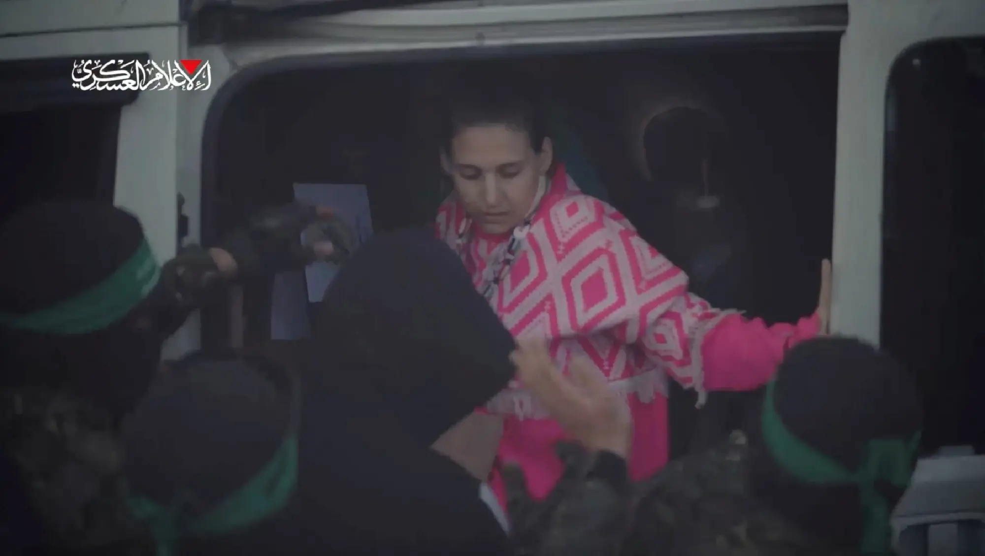 Doron Steinbrecher, a hostage who has been held in Gaza since the deadly October 7 2023 attack, is released as part of a ceasefire and a hostages-prisoners swap deal between Hamas and Israel, in Gaza Strip, in this still image taken from a video, January 19, 2025. Hamas Military Wing/Handout via REUTERS THIS IMAGE HAS BEEN SUPPLIED BY A THIRD PARTY.