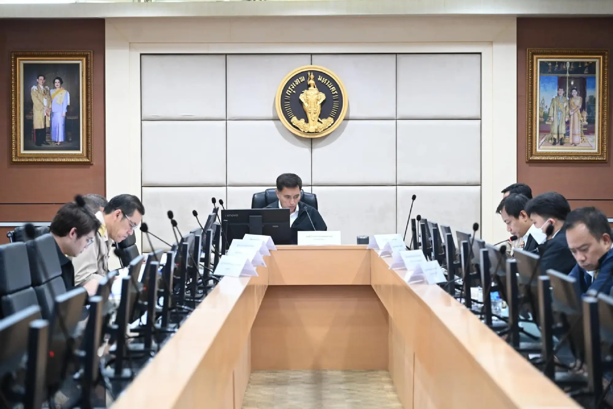 BMA greenlights improvement of skywalks and storage rooms for 20 BTS skytrain stations