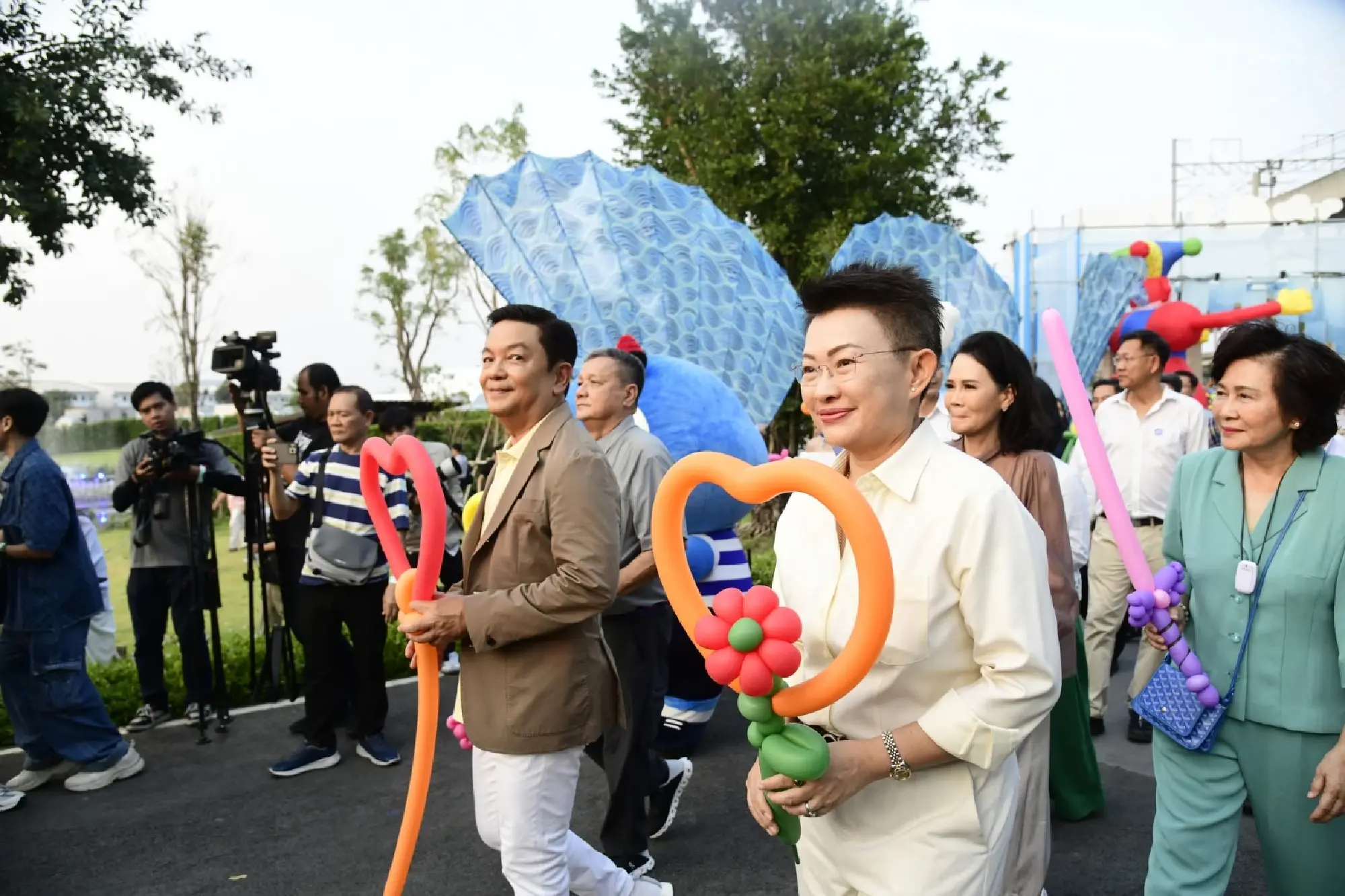 Bangkok, PTT, and Family Transport Introduce a New Urban Oasis by Prem Prachakon Canal
