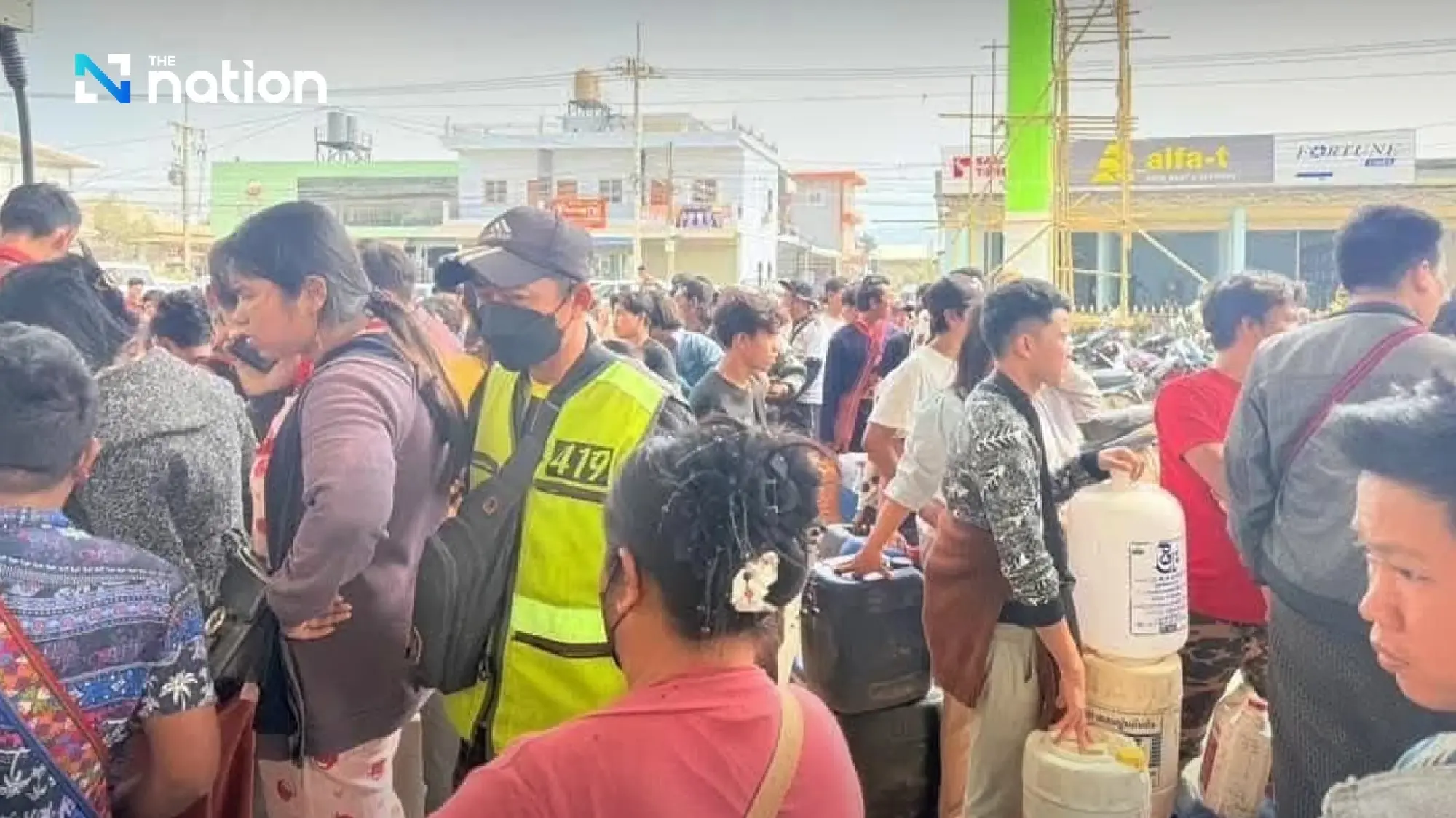 Myawaddy in chaos after Thailand cuts power to Myanmar scam towns