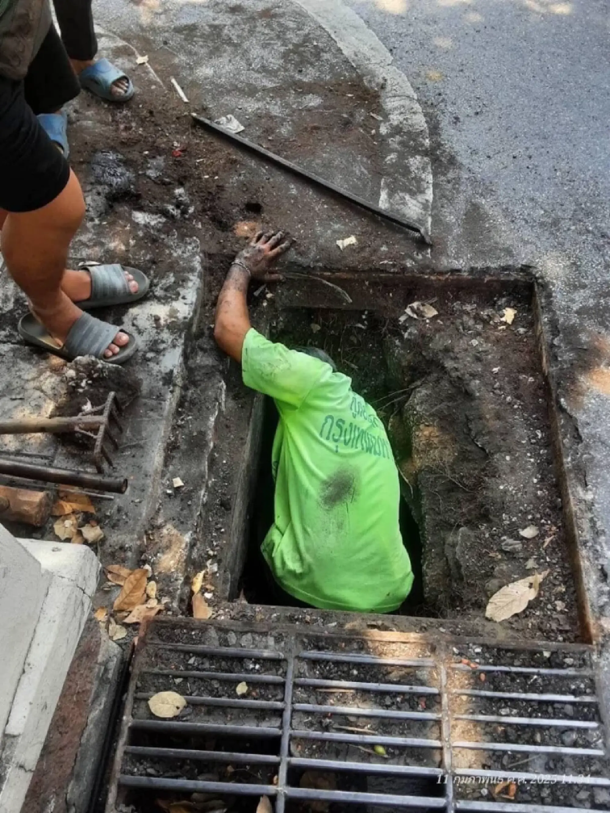 Bangkok Gears Up for Rainy Season: Drainage Cleanup, Canal Dredging, and Flood Prevention in All 50 Districts by May