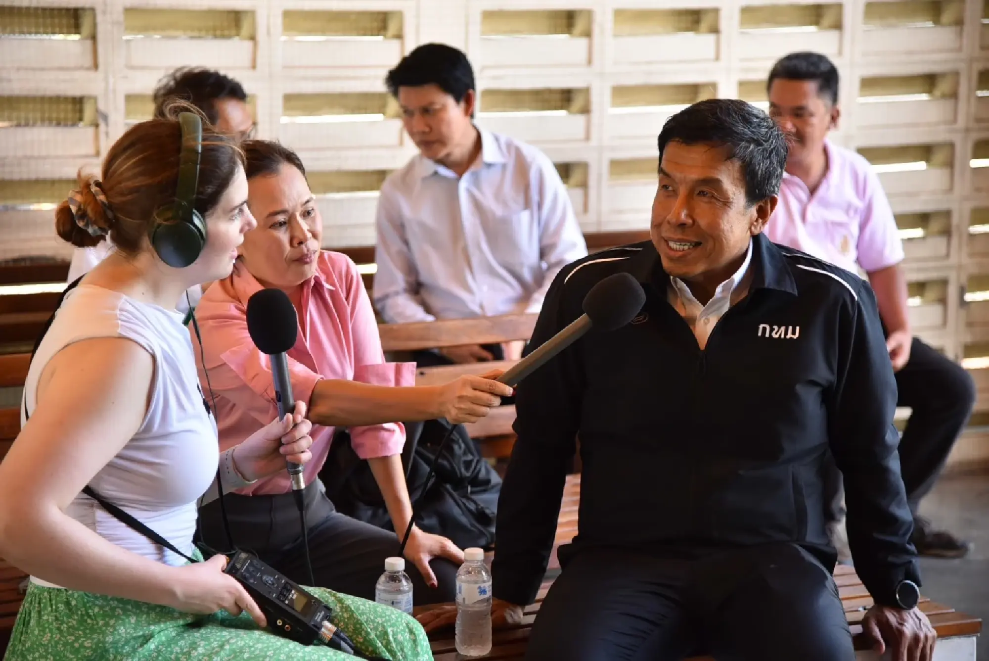 Bangkok Governor Gives Interview to BBC UK on Handling Bangkok\'s Water Situation Under Climate Change