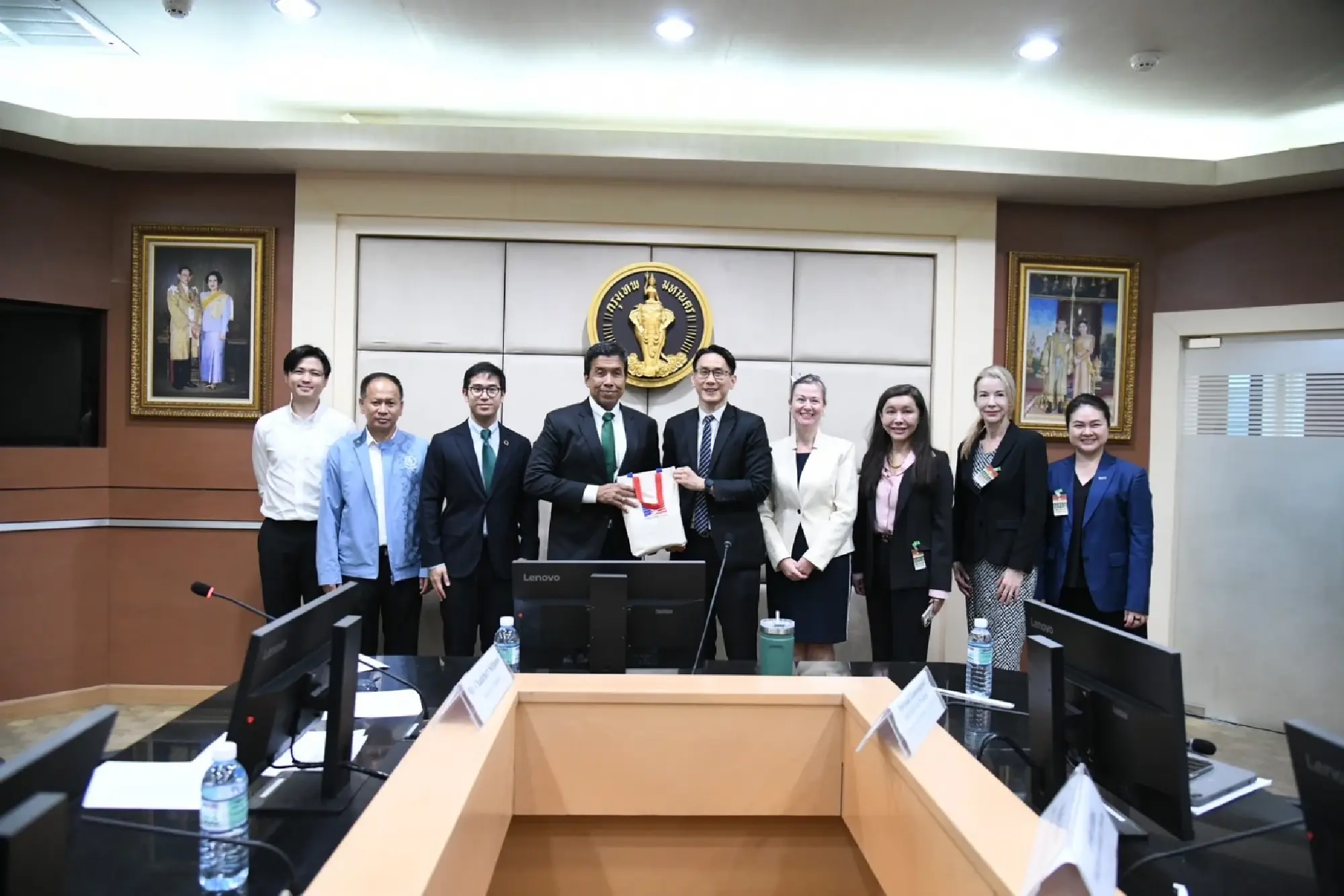 AMCHAM and Bangkok Administration Discuss Sustainable Waste Management and Trade Collaboration