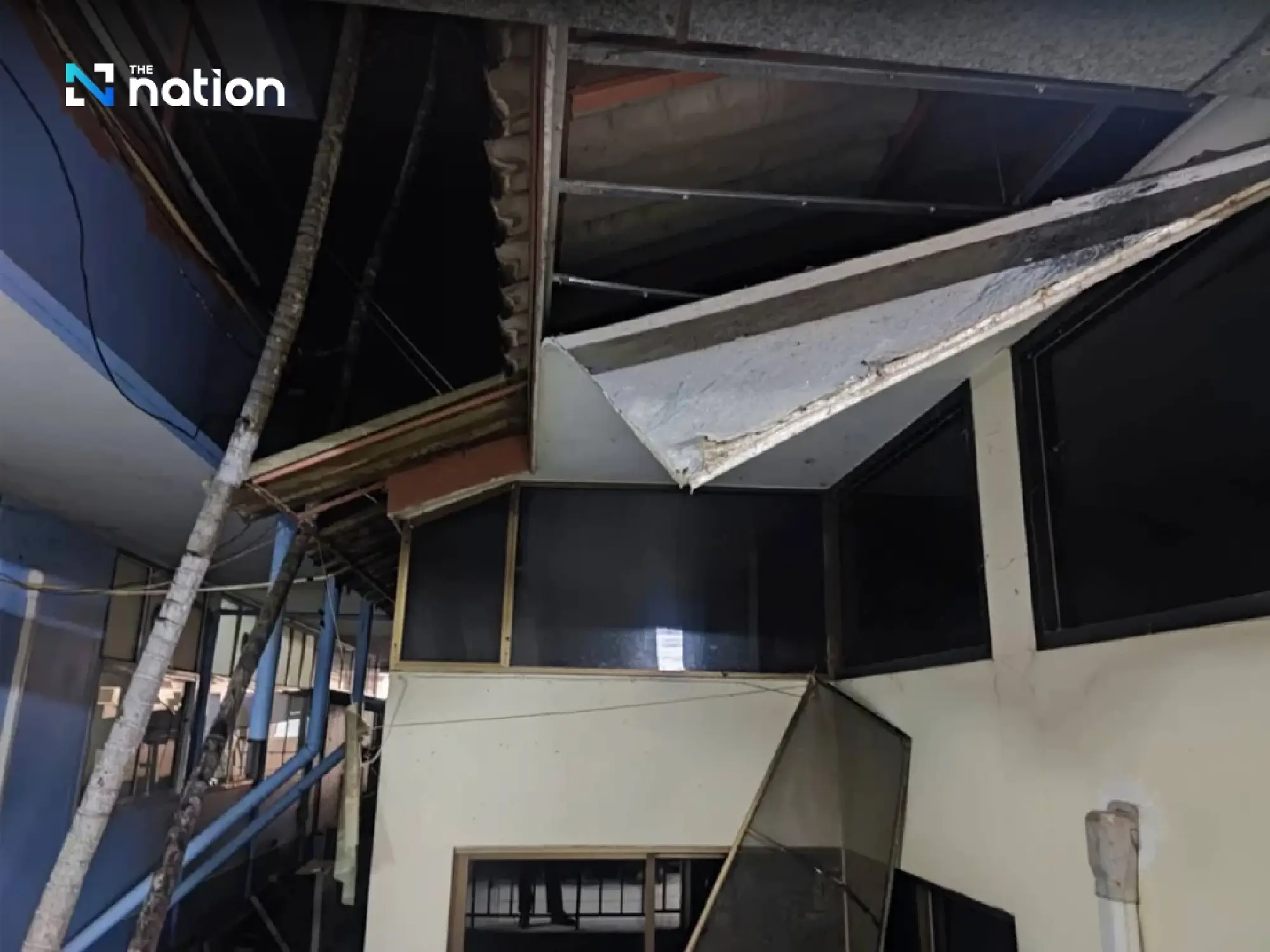 Mae Lao hospital in Chiang Rai damaged by storm