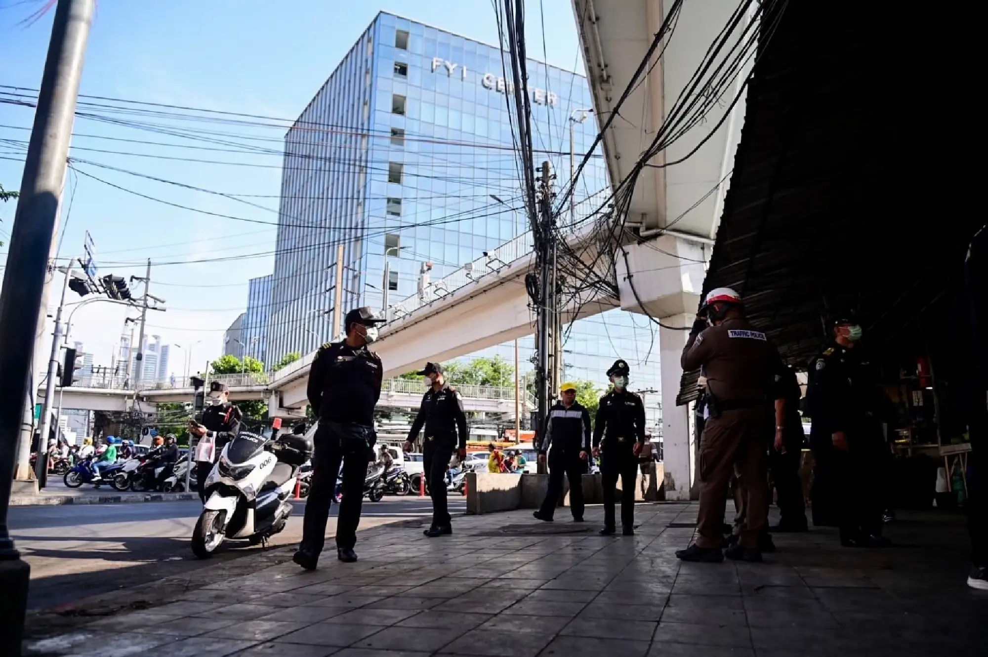Sidewalks Revamped at Khlong Toei Market 2