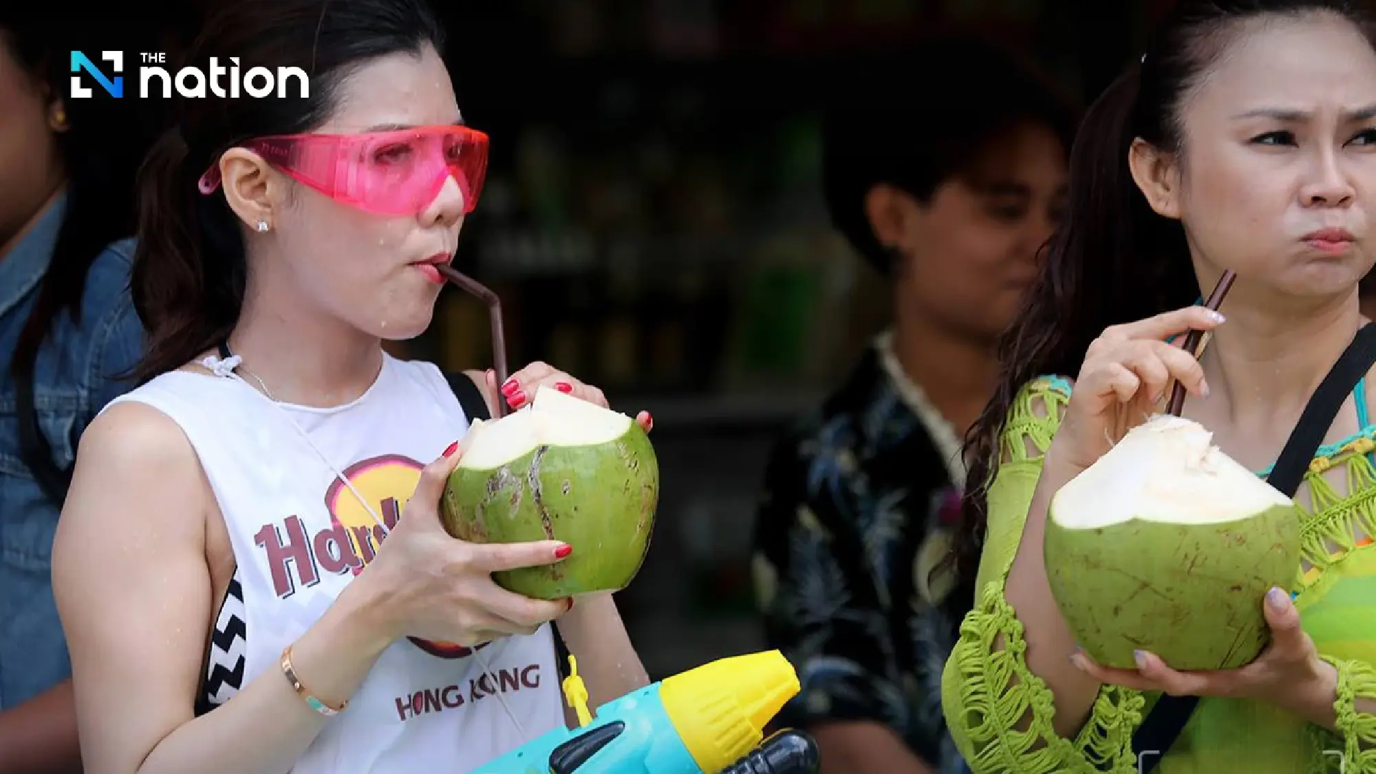 Earthquake fears fail to dampen Malaysian influx for Songkran