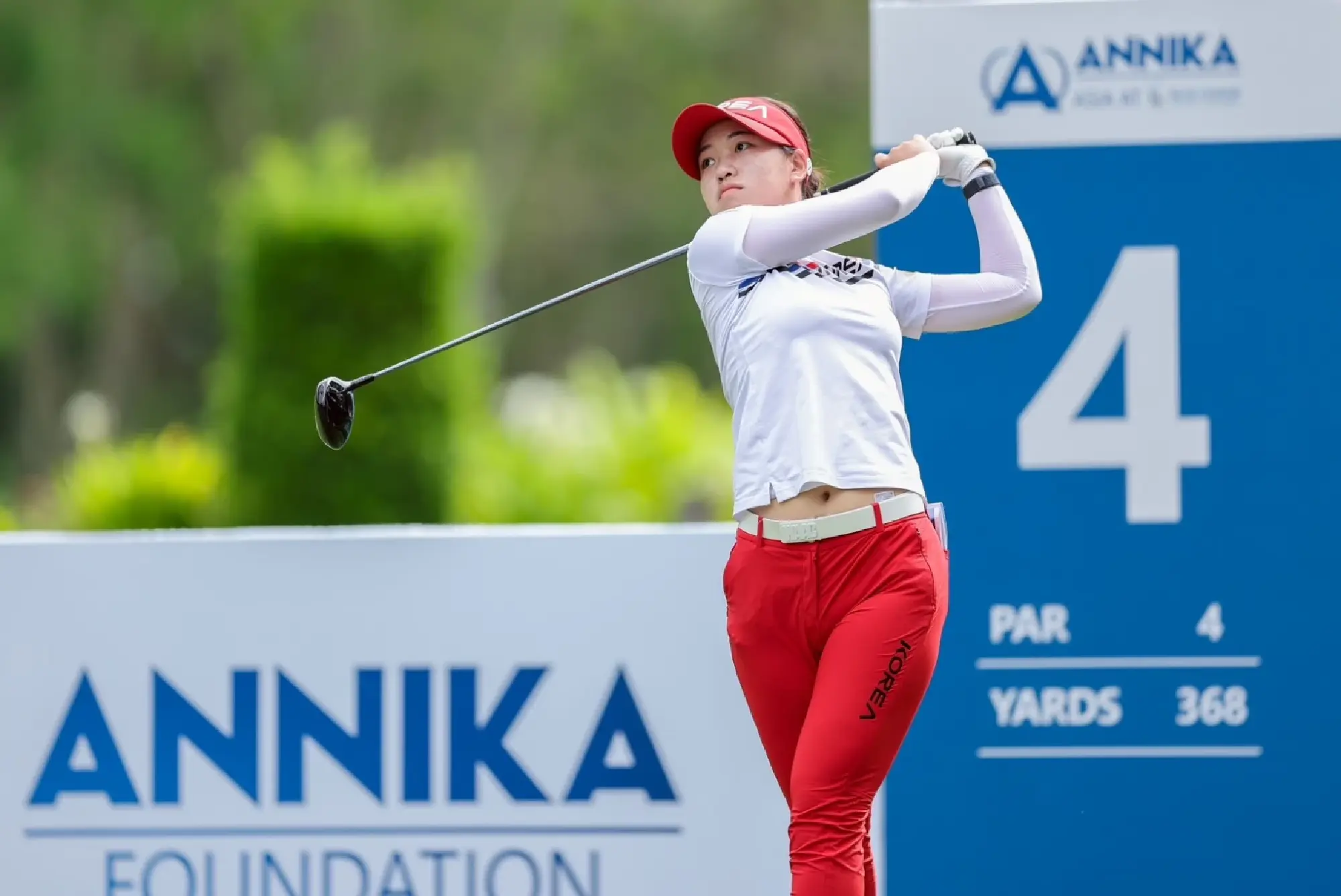 Annika Sörenstam backs rising stars as Sung leads at ANNIKA Asia
