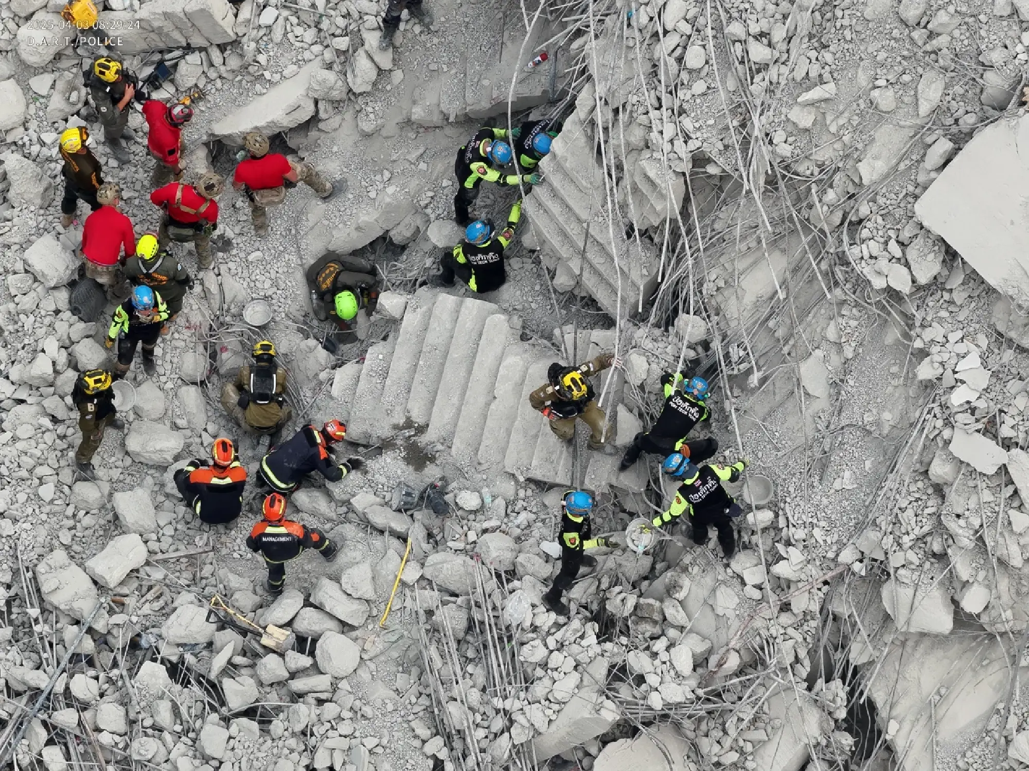 BMA presses on with rescue of collapsed building victims