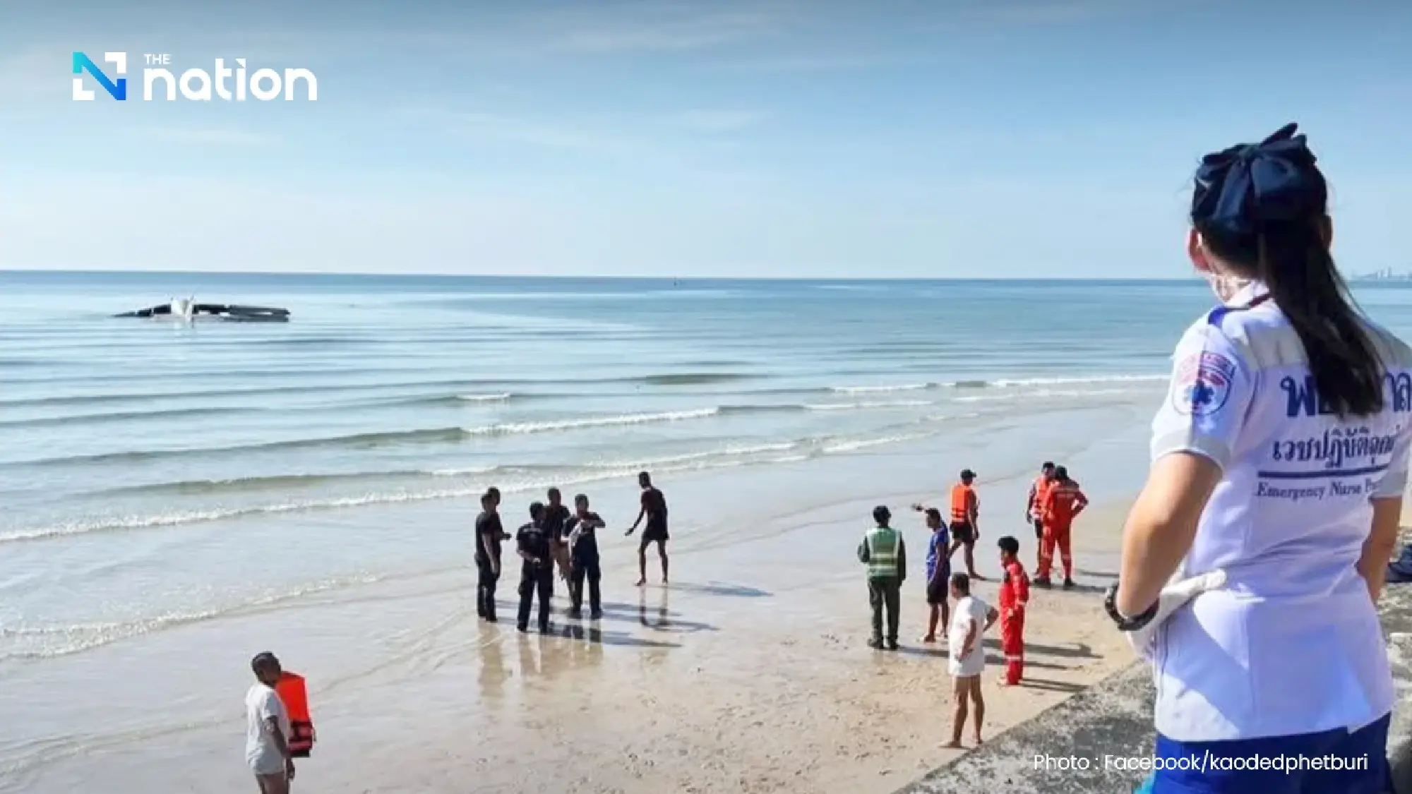 Police aircraft crashes during parachute training in Hua Hin, all 6 officers killed