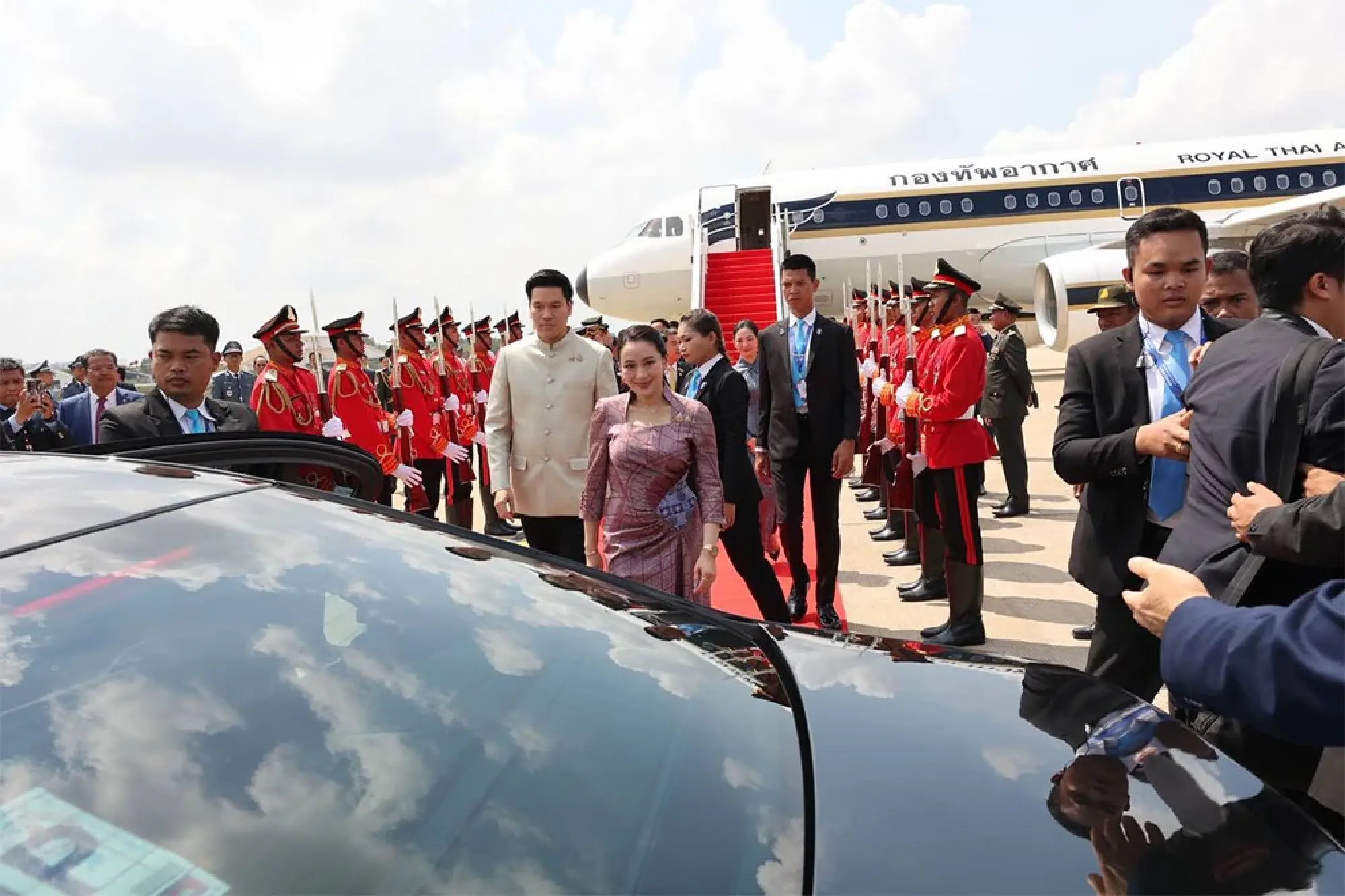 Manet, Paetongtarn pledge stronger anti-crime, military cooperation