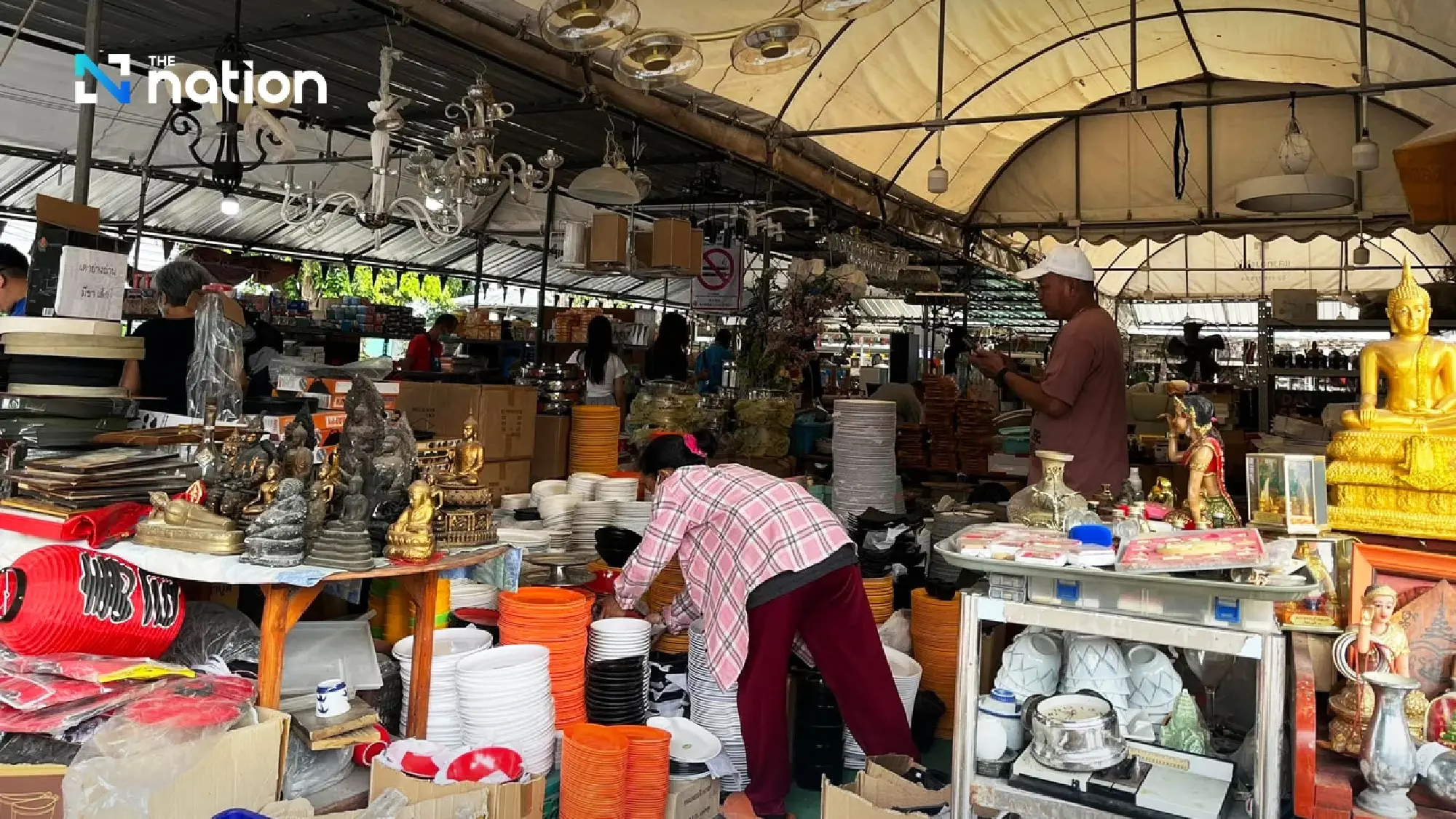 Pattavikorn Market: Bangkok’s hidden treasure trove of second-hand goods