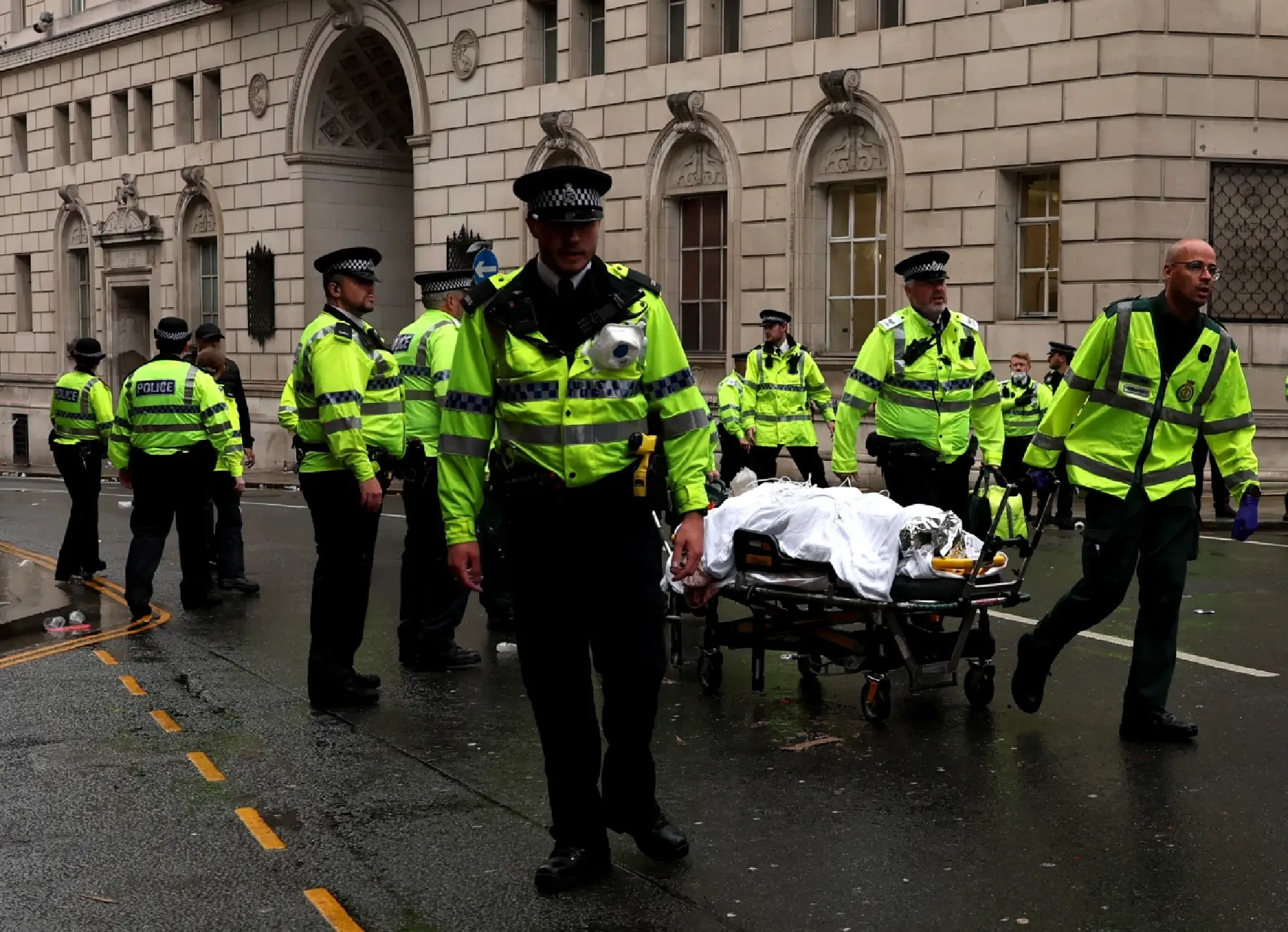 Car ploughs into fans at Liverpool parade, 27 in hospital