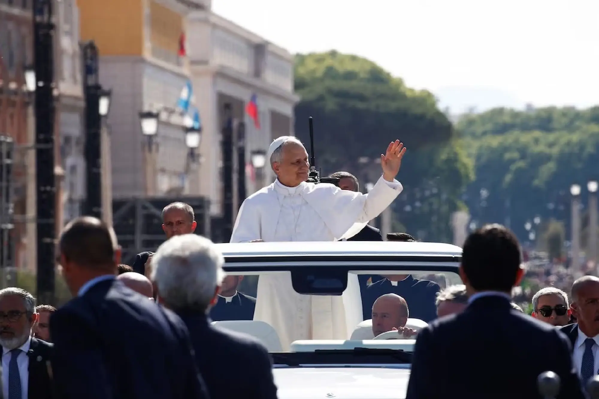 Pope Leo urges unity for divided Church, vows not to be 'autocrat'