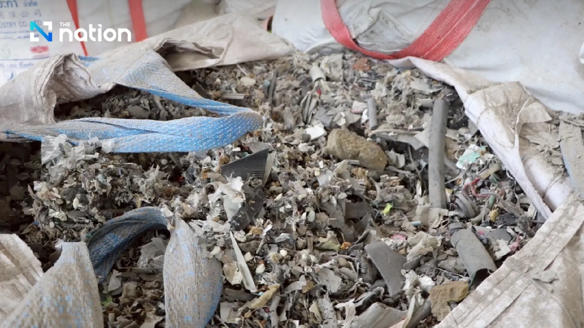 Thai Authorities Bust \'Zero-Dollar Factory\' in Free Zone, Seize 1,600 Tonnes of Toxic Waste