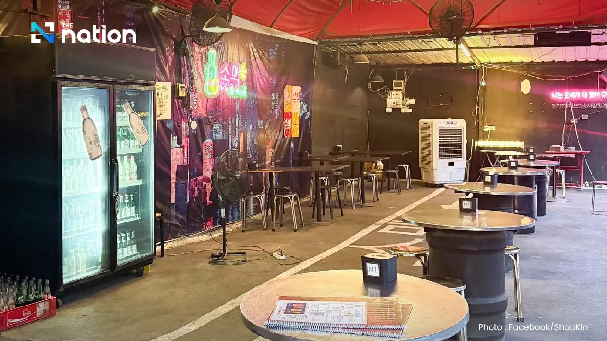 Sluggish economy shuts down shops in once-bustling areas