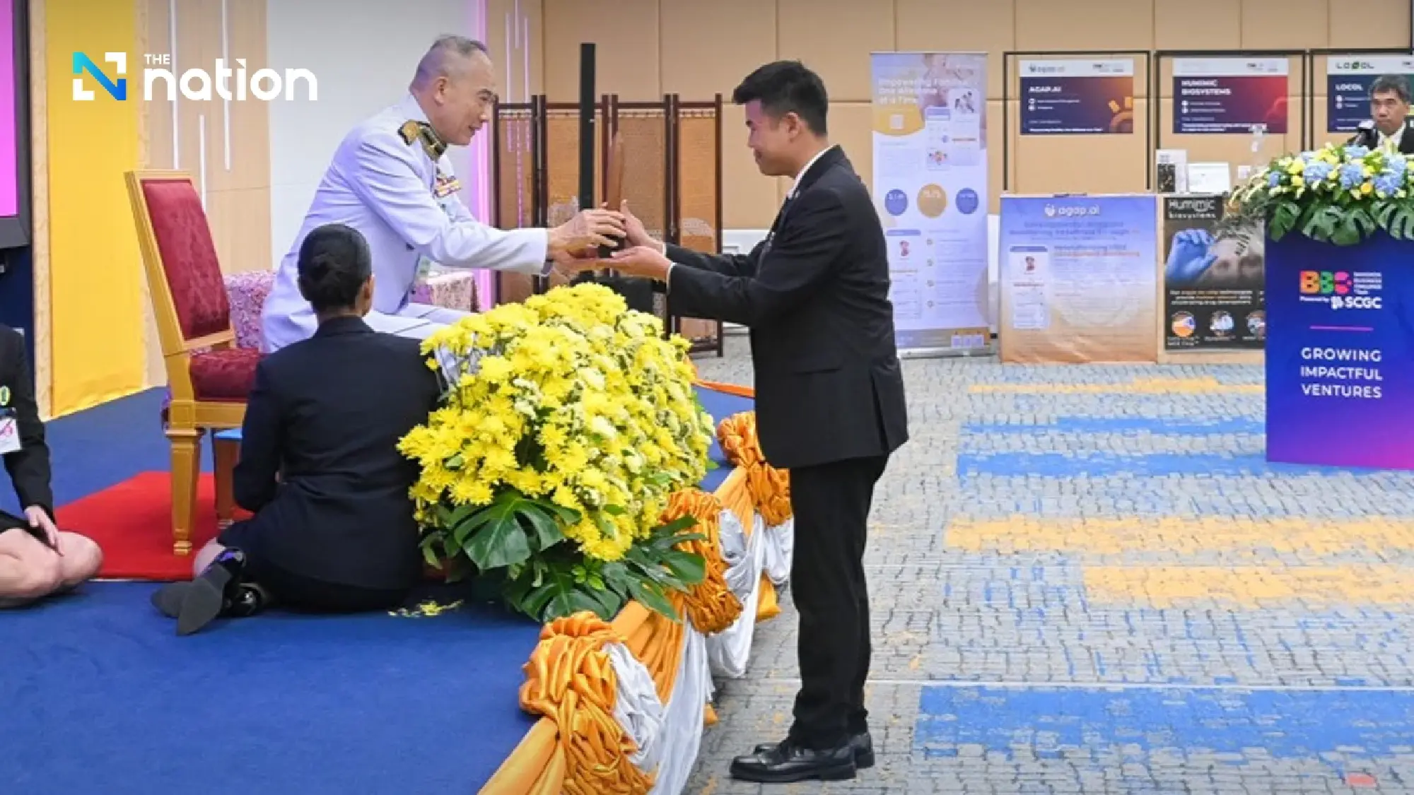 HM’s Rep awards winners of Bangkok Business Challenge 2025
