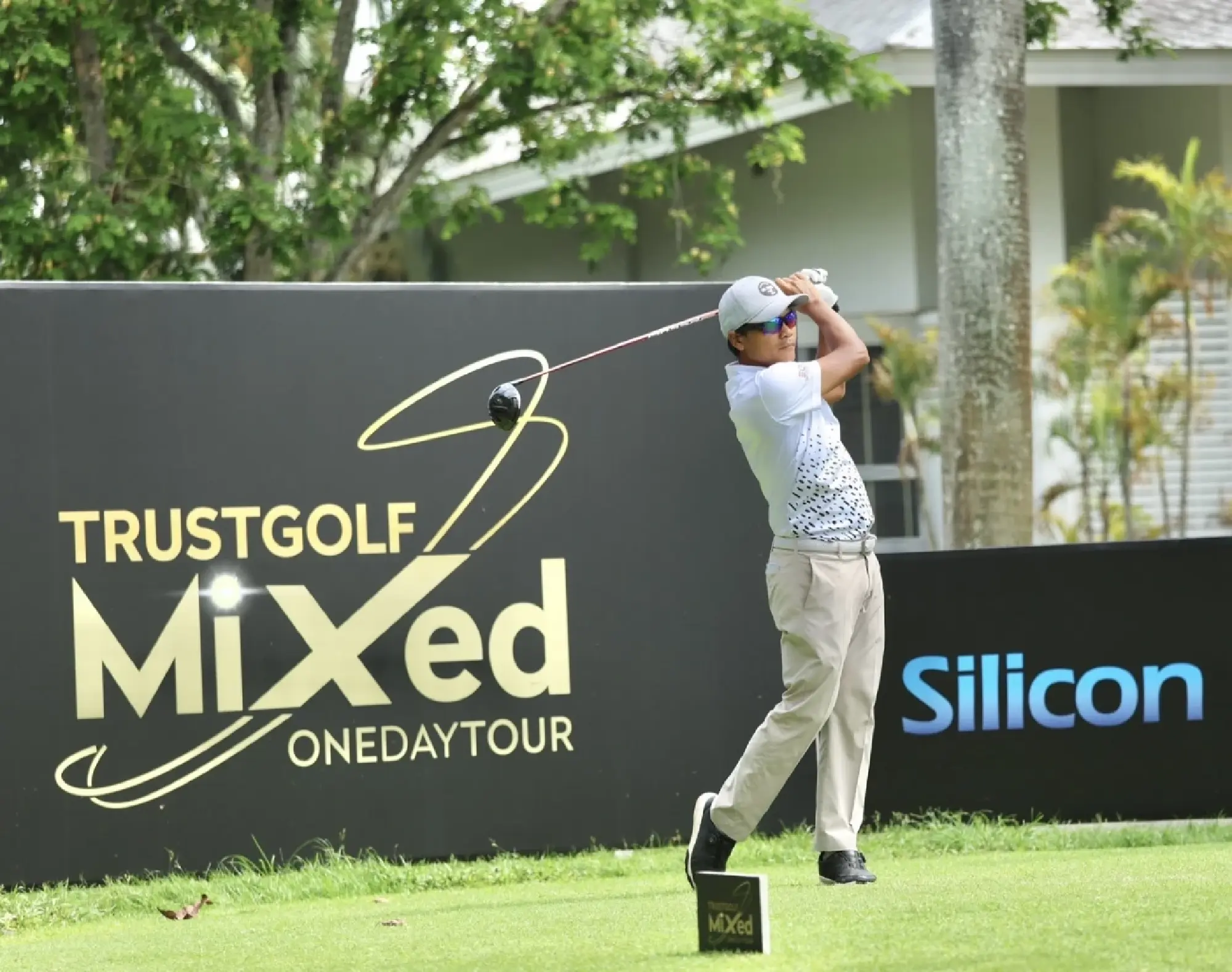 Pasamet clinches Pro Win, Charongrat tops Amateurs at TrustGolf Mixed One-Day Event #2