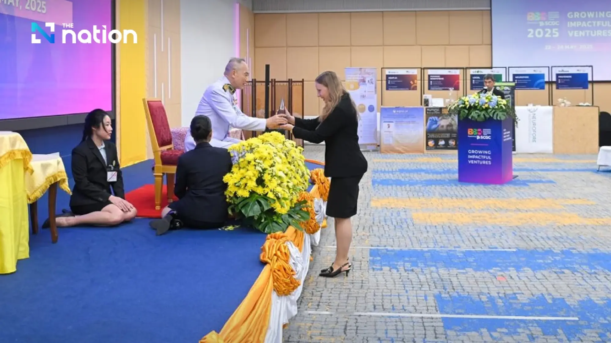 HM’s Rep awards winners of Bangkok Business Challenge 2025